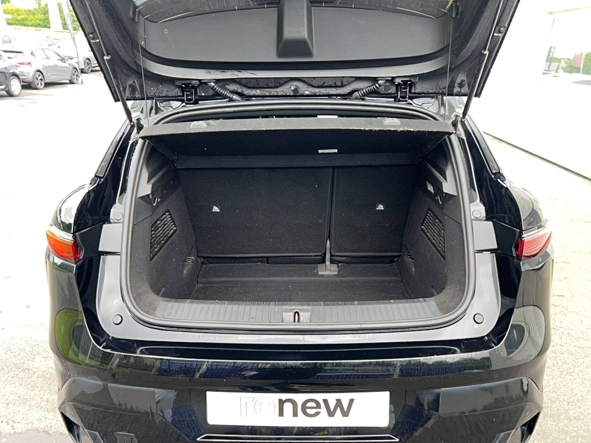 Vente en ligne Renault Megane E-Tech  EV60 220 ch super charge au prix de 21 990 €