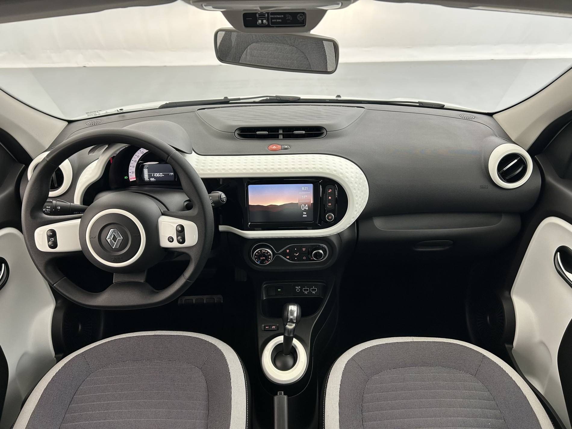 Vente en ligne Renault Twingo Electrique Twingo III E-Tech au prix de 12 490 €