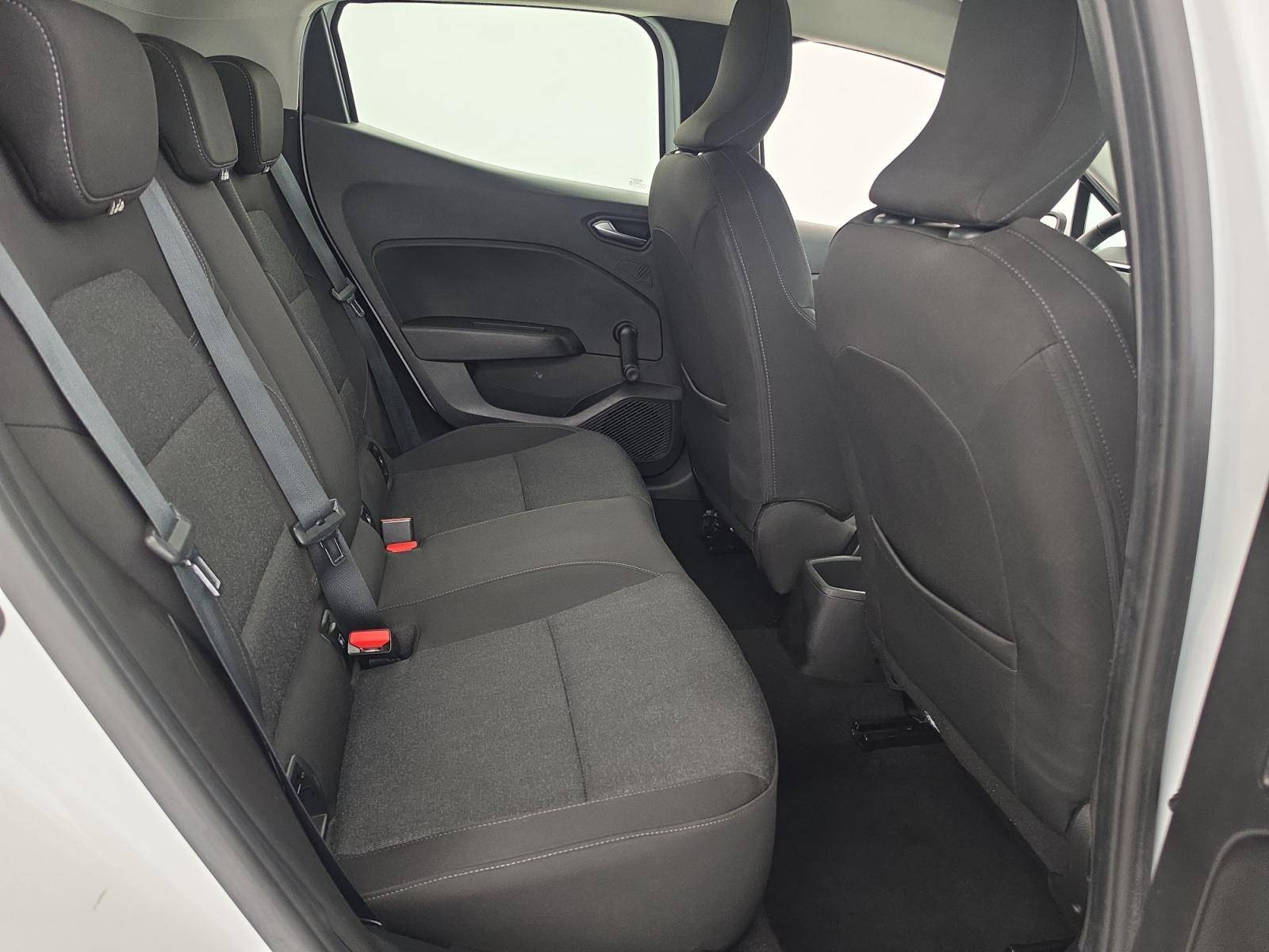Vente en ligne Renault Clio 5 Clio SCe 65 - 21N au prix de 11 790 €