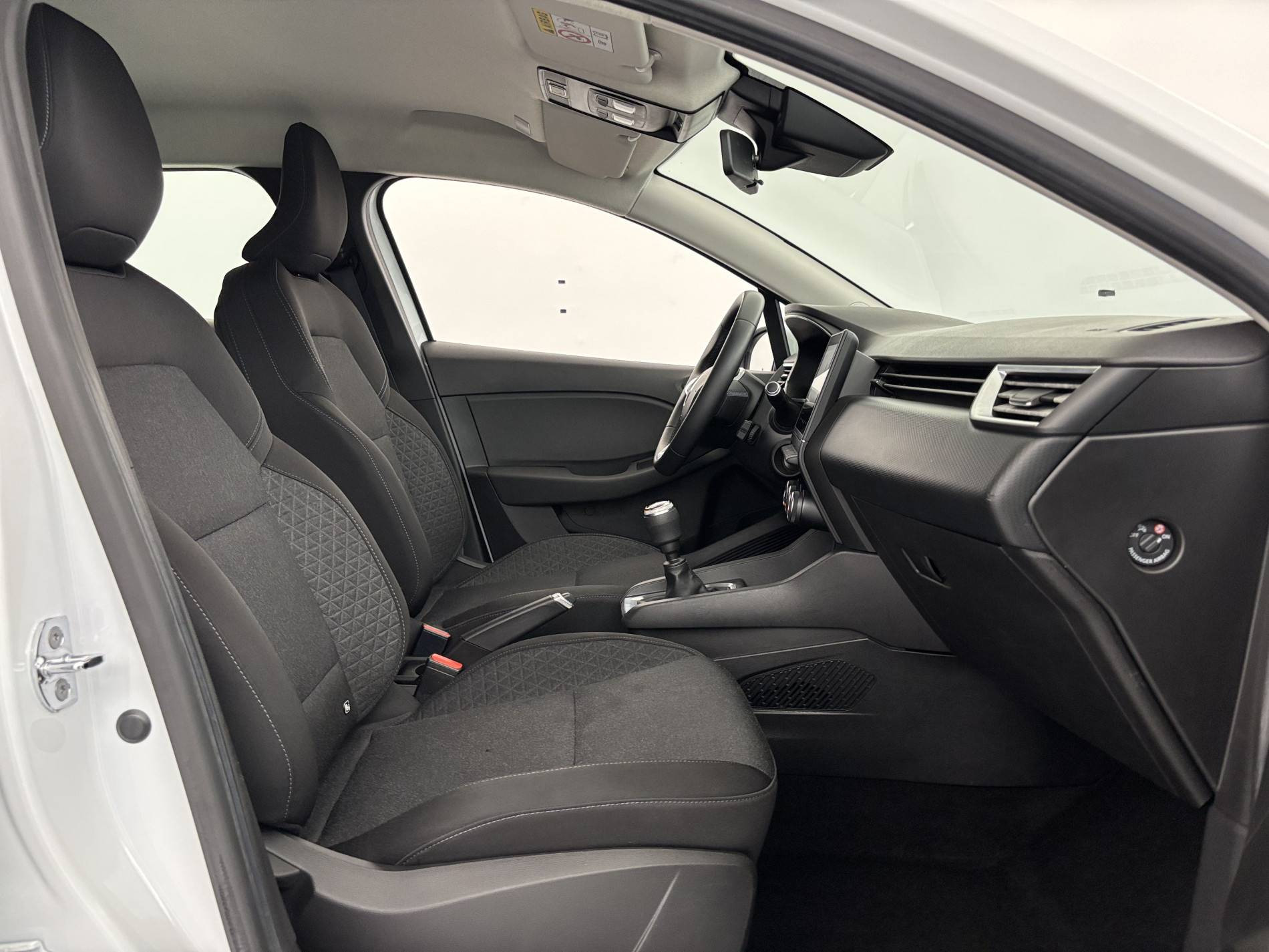 Vente en ligne Renault Clio 5 Clio TCe 90 - 21 au prix de 13 990 €