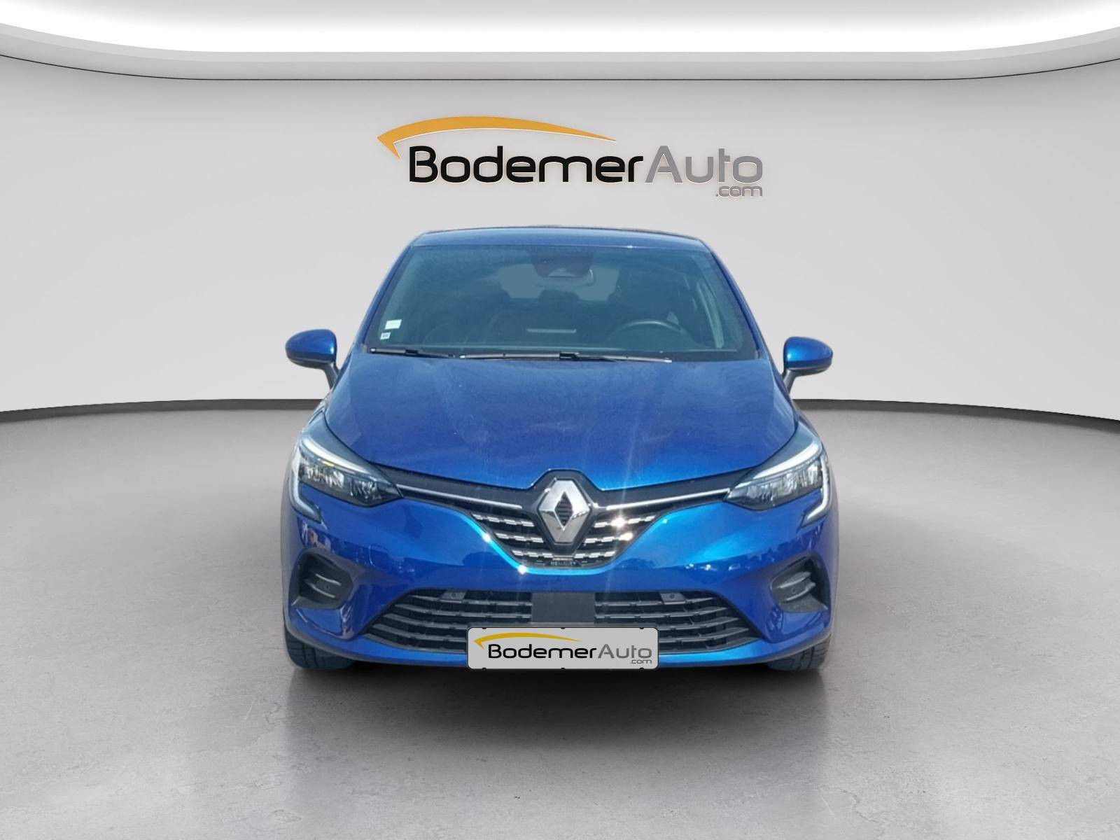 Vente en ligne Renault Clio 5 Clio E-Tech 140 - 21N au prix de 17 490 €