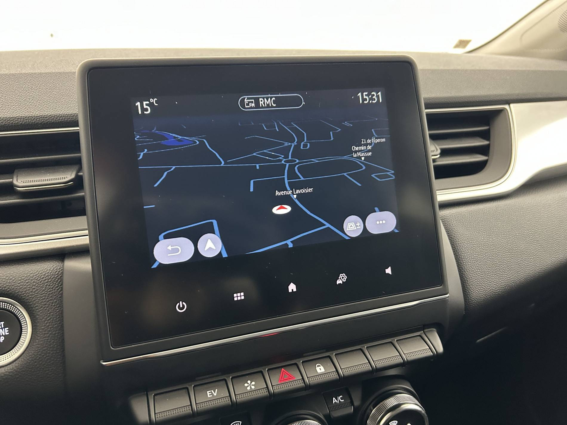 Vente en ligne Renault Captur  E-Tech full hybrid 145 au prix de 22 690 €