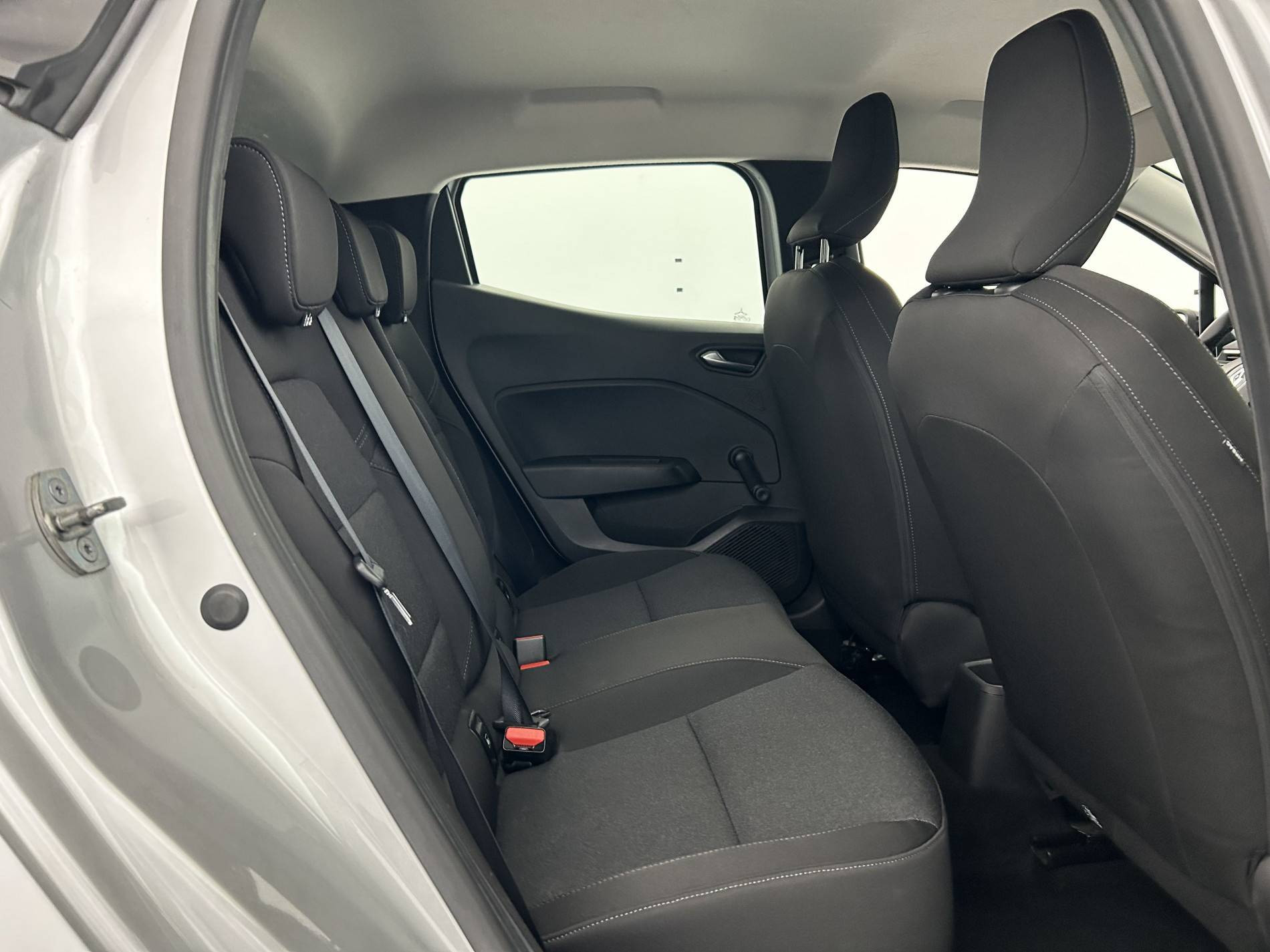 Vente en ligne Renault Clio 5 Clio TCe 90 au prix de 14 290 €