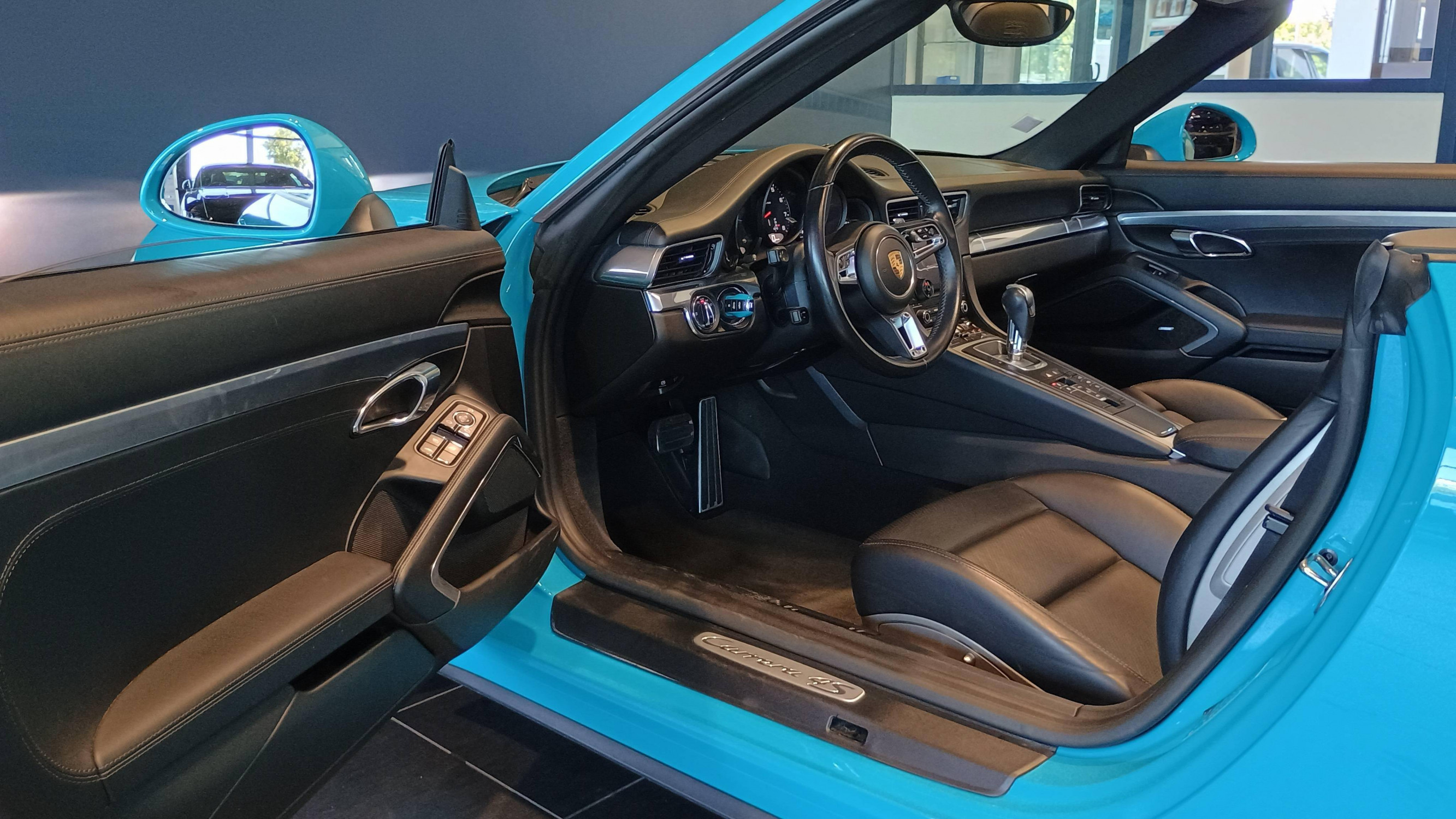 Vente en ligne Porsche 911 Cabriolet 911 Carrera 4S Cabriolet 3.0i 420 au prix de 106 990 €