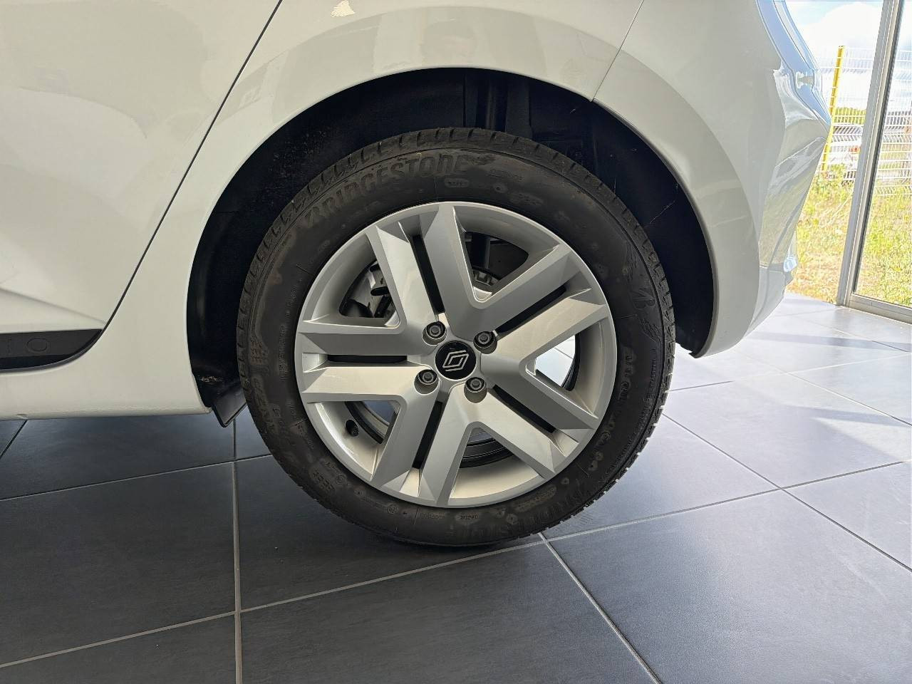 Vente en ligne Renault Clio 5 Clio SCe 65 ch GSR2 au prix de 14 780 €