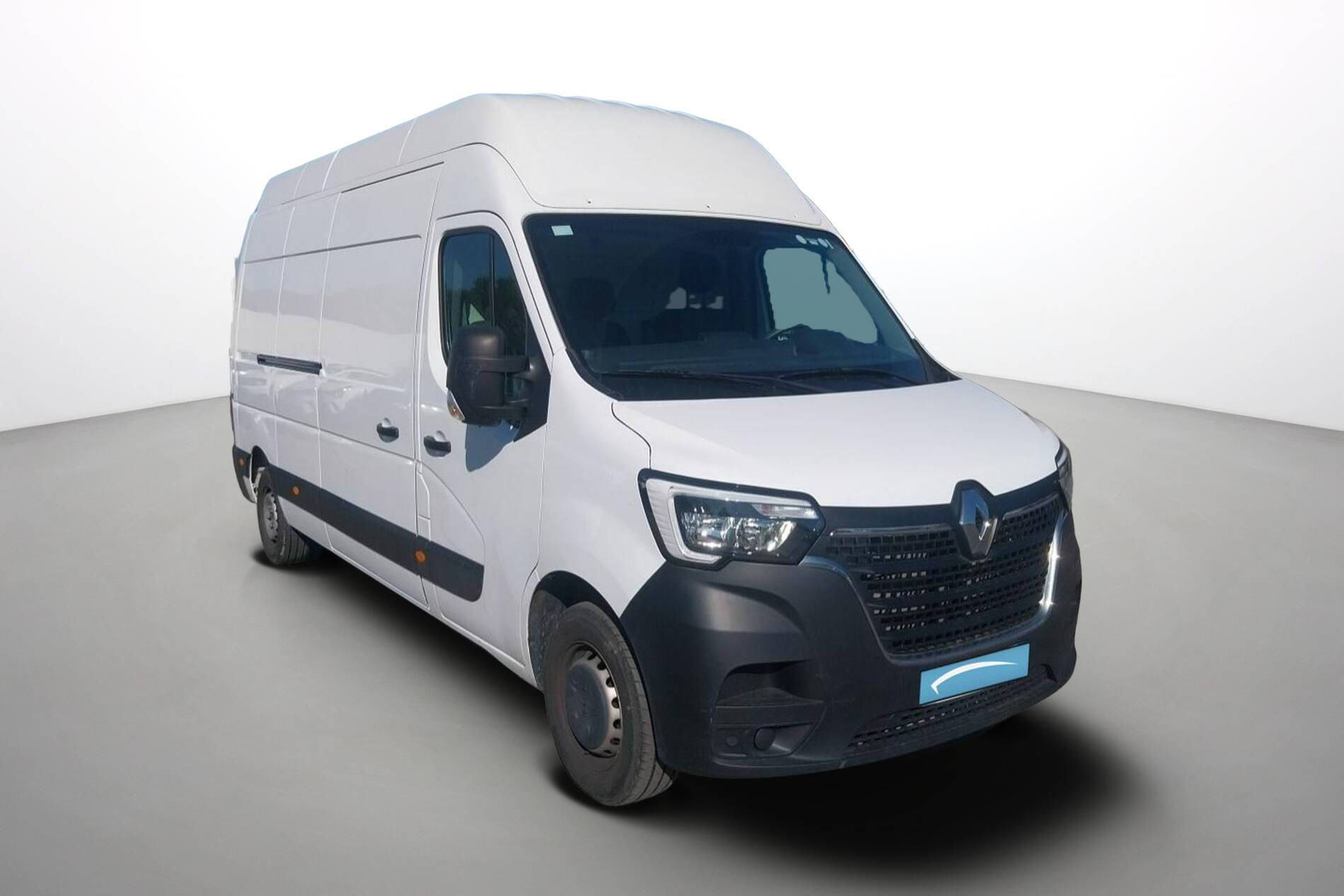 Vente en ligne Renault Master Fourgon MASTER FGN TRAC F3500 L3H3 BLUE DCI 135 au prix de 29 400 €
