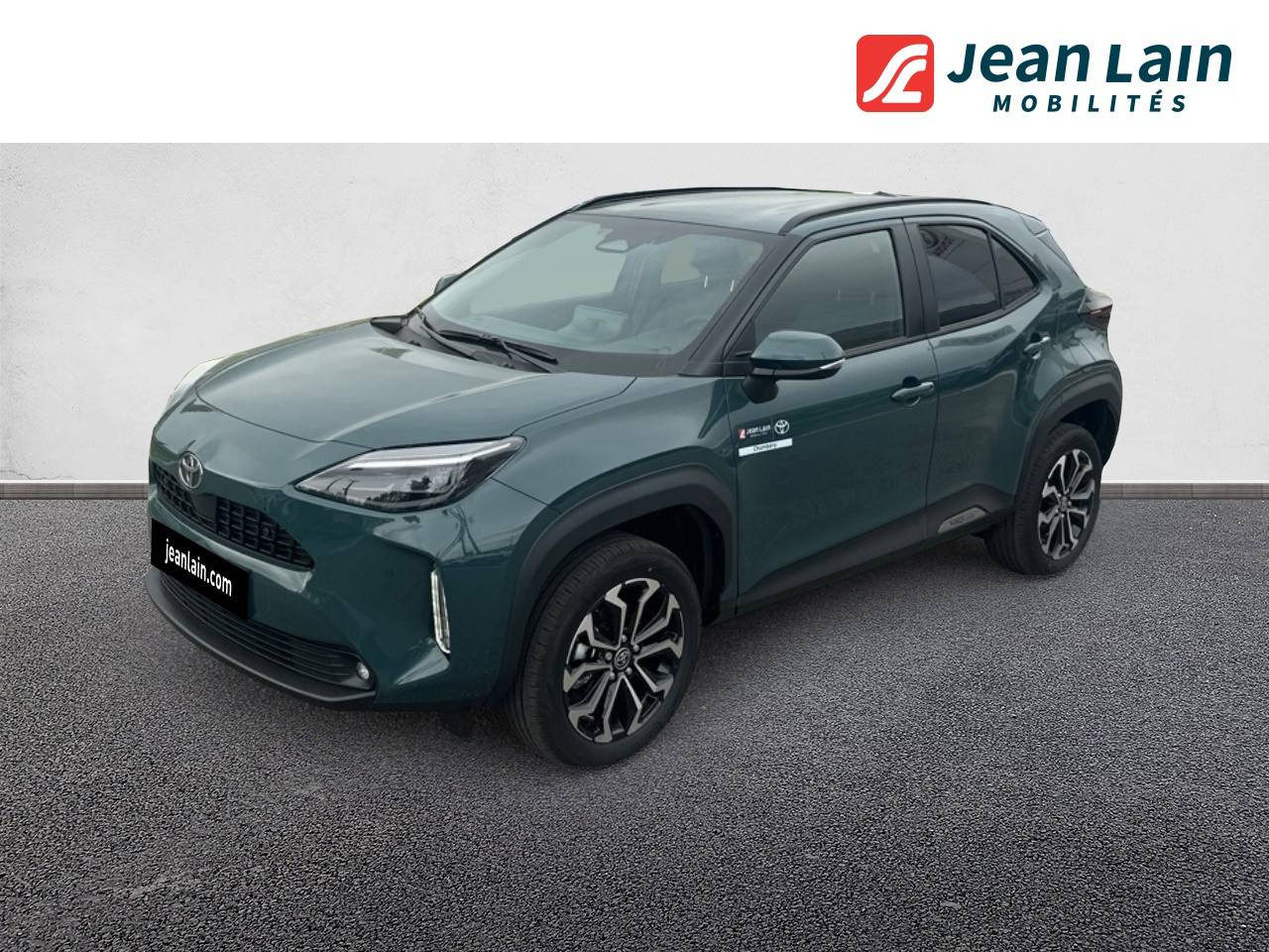 Vente en ligne TOYOTA YARIS CROSS HYBRIDE Yaris Cross Hybride 130h 2WD Design de 2026 au prix de 29 990 €