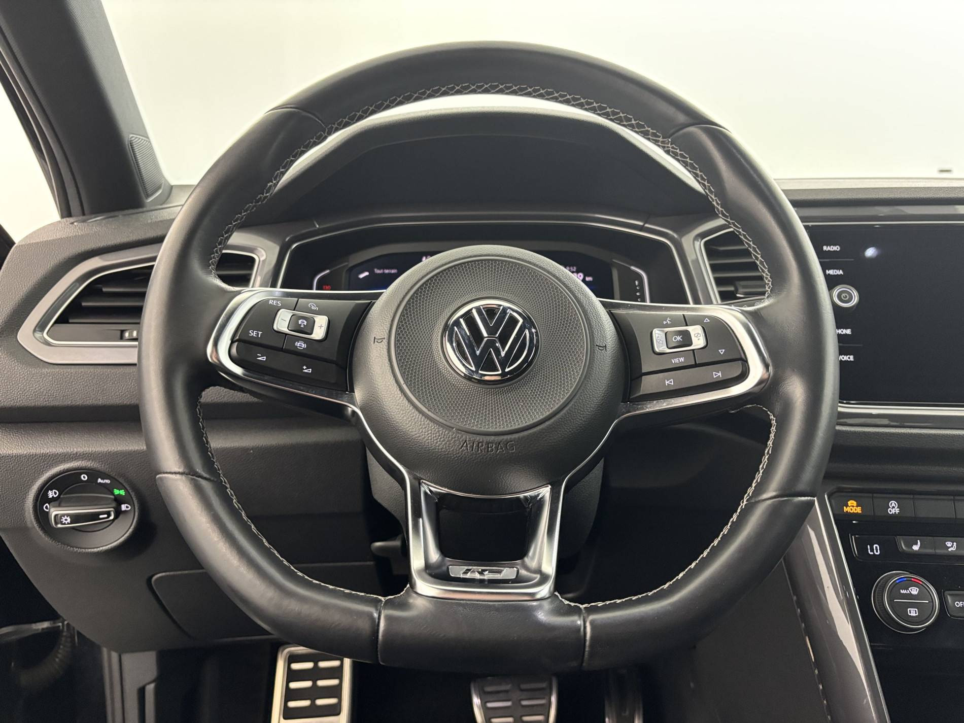 Vente en ligne Volkswagen T-Roc  2.0 TDI 150 Start/Stop DSG7 au prix de 22 590 €