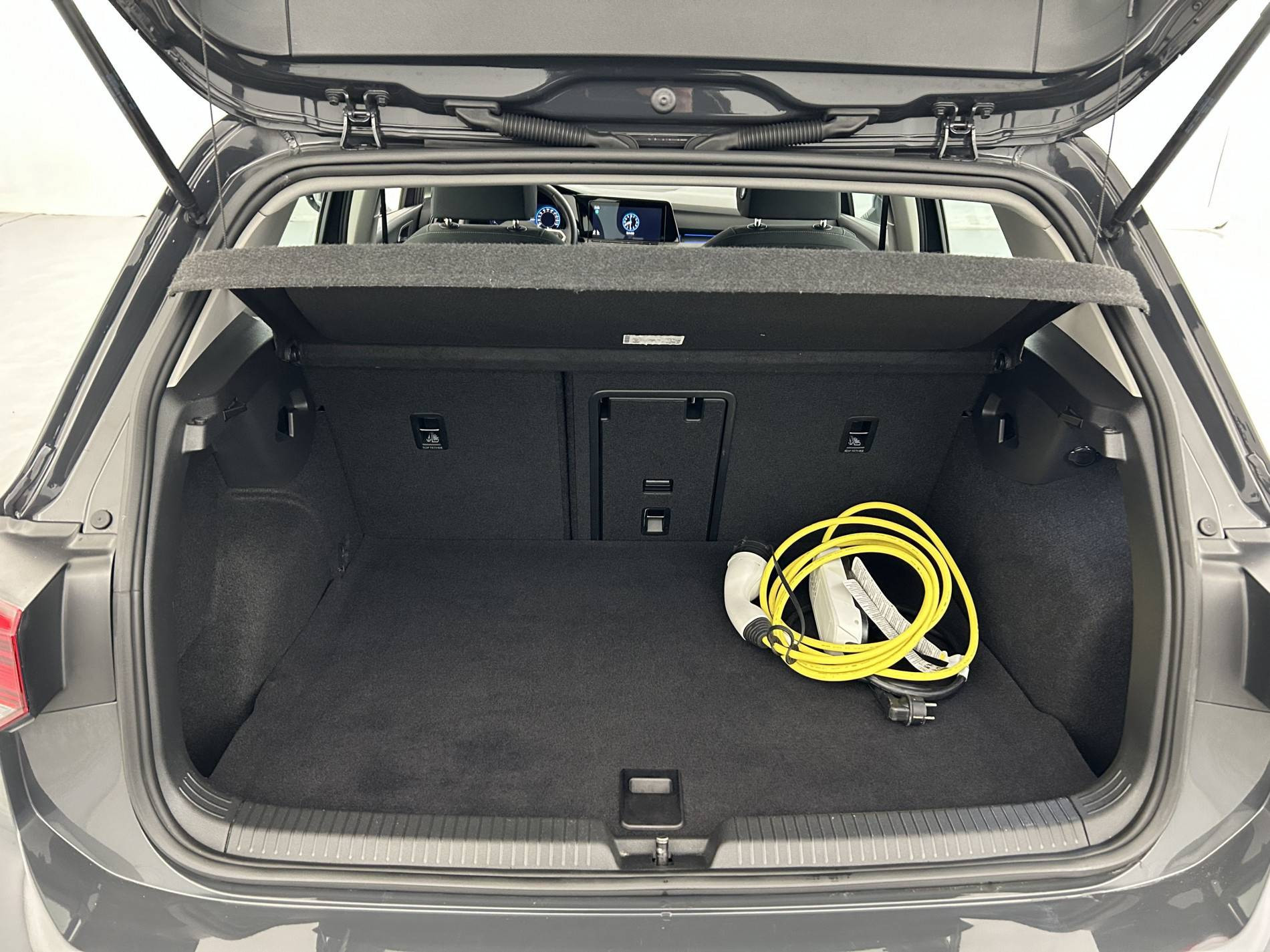 Vente en ligne Volkswagen Golf  1.4 Hybrid Rechargeable OPF 204 DSG6 au prix de 20 490 €