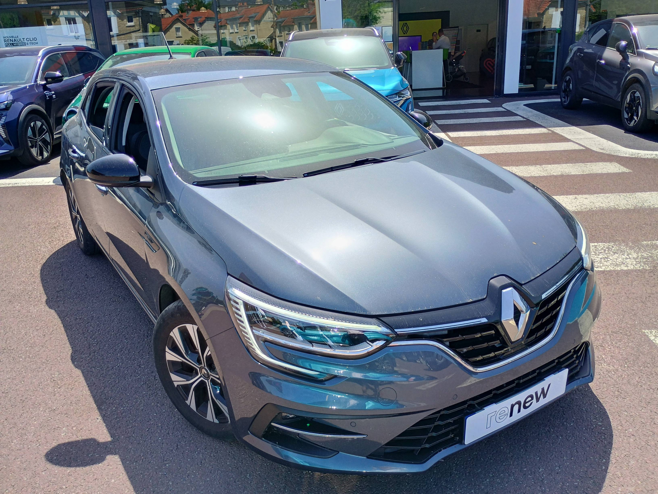 Vente en ligne Renault Megane 4 Mégane IV Berline Blue dCi 115 - 21N au prix de 16 990 €
