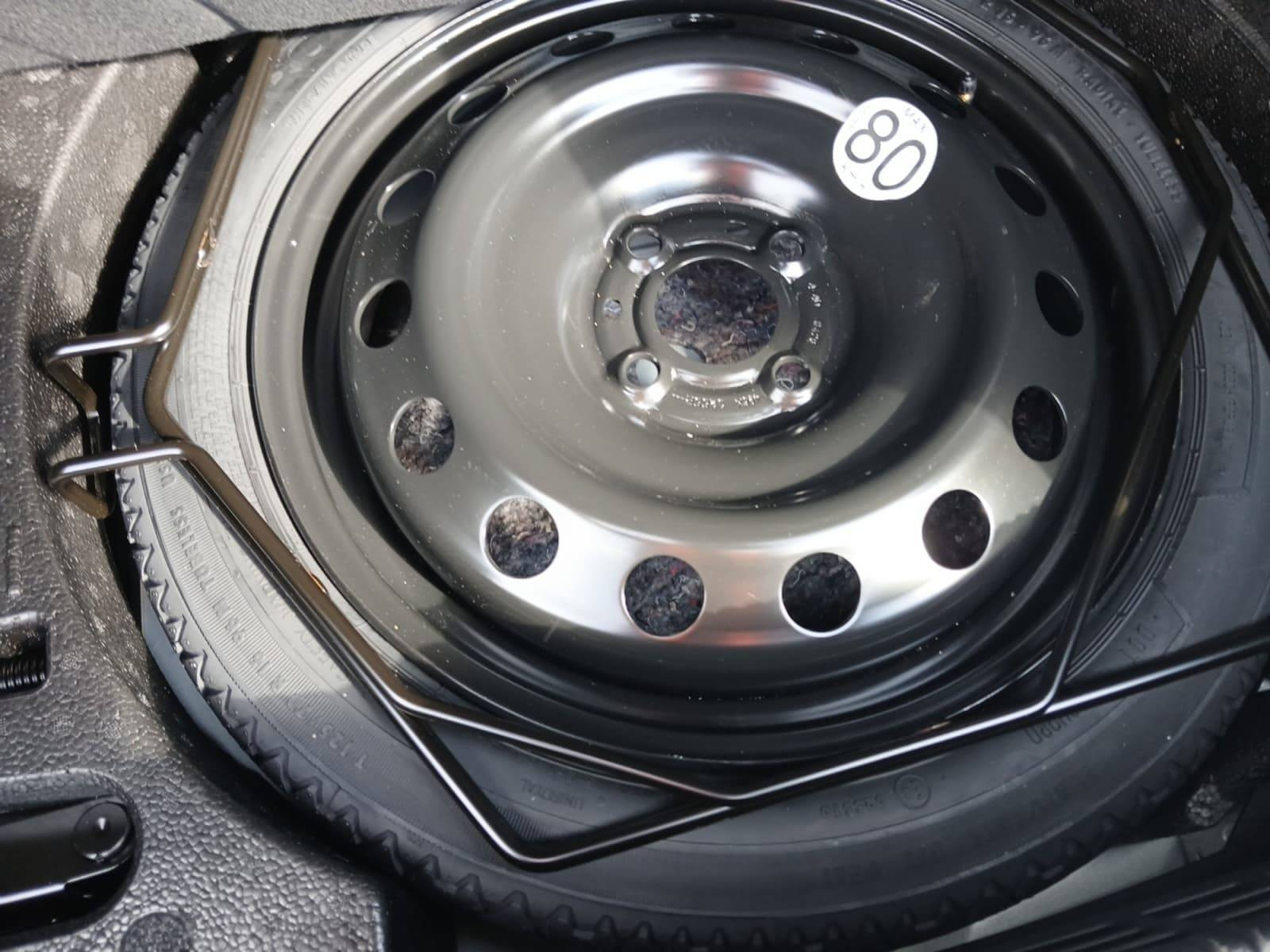 Vente en ligne Renault Clio 6 Clio E-Tech full hybrid 160 ch au prix de 28 300 €