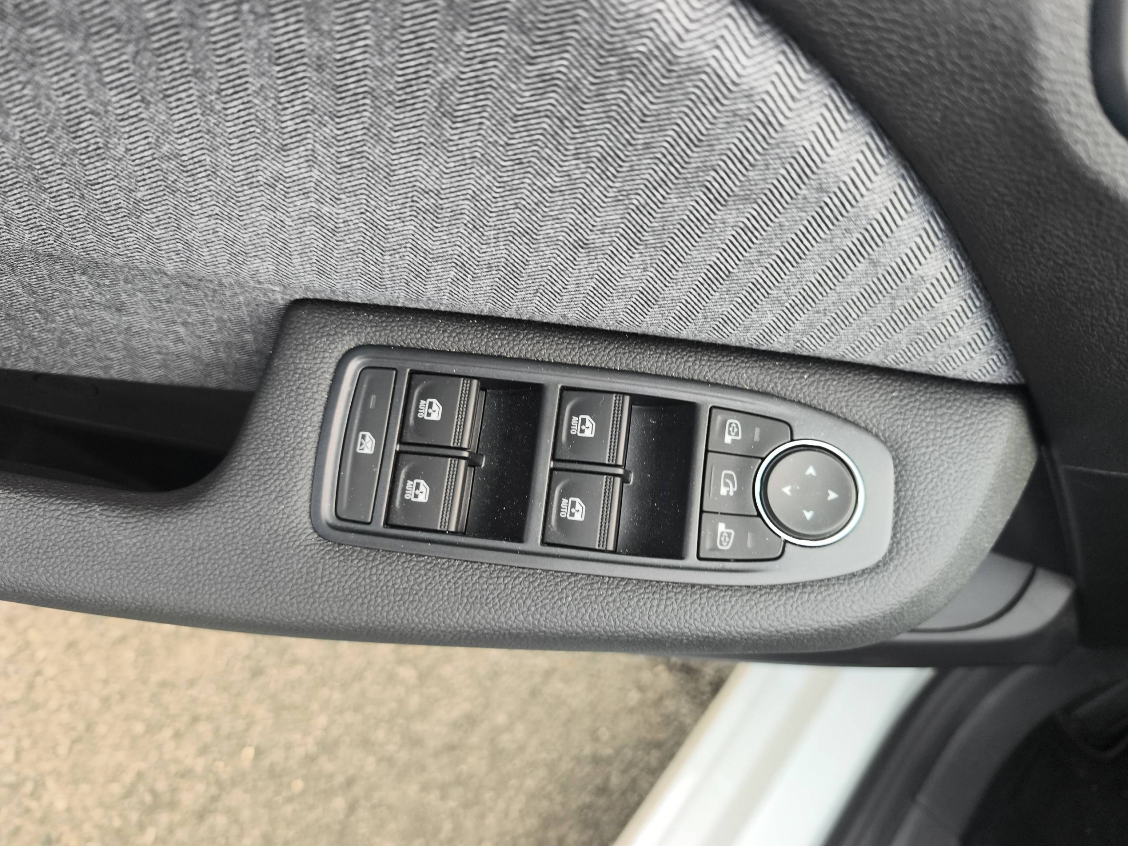 Vente en ligne Renault Clio 5 Clio E-Tech full hybrid 145 ch GSR2 au prix de 21 290 €