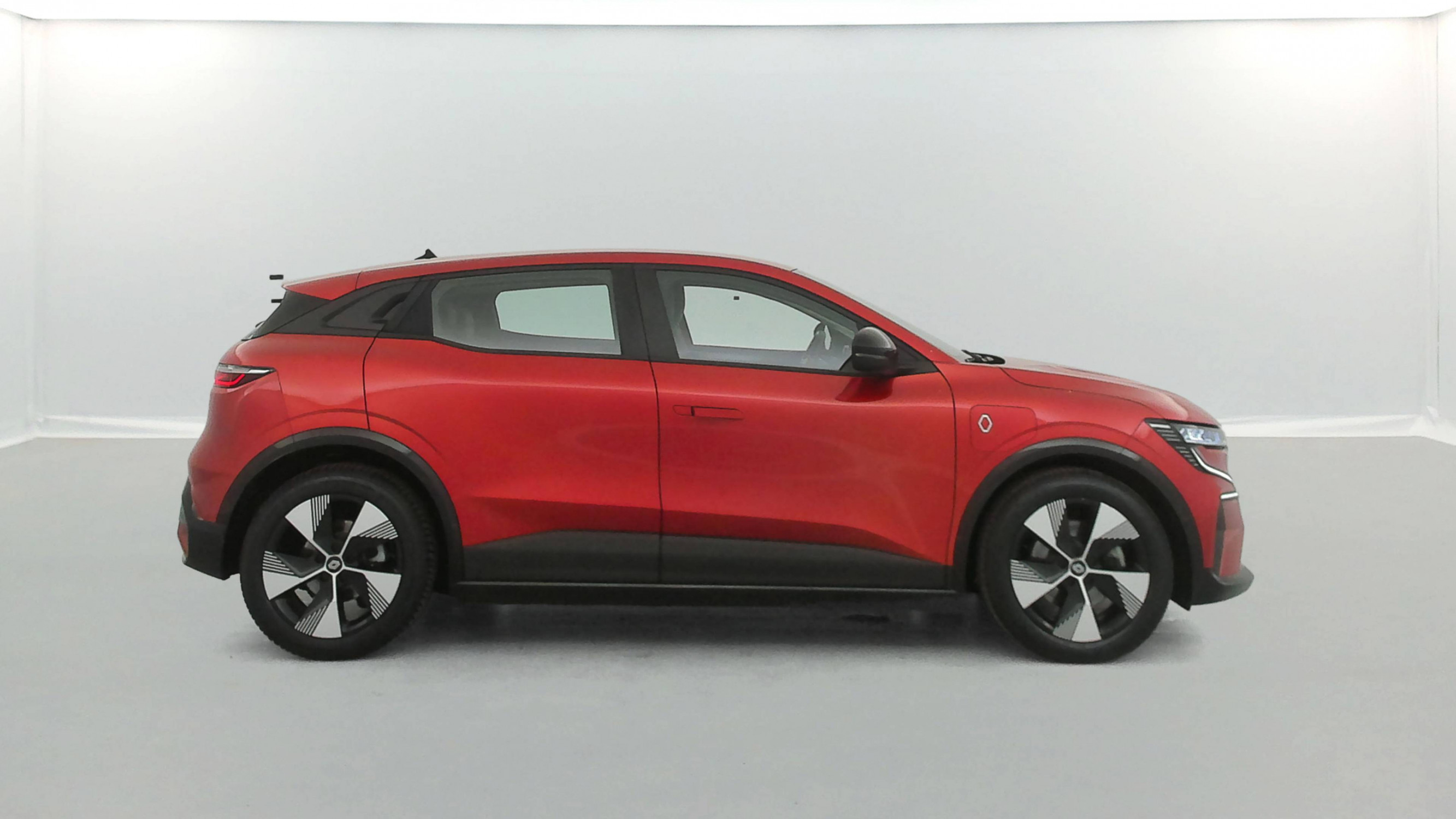 Vente en ligne Renault Megane E-Tech  EV40 130ch standard charge au prix de 18 490 €