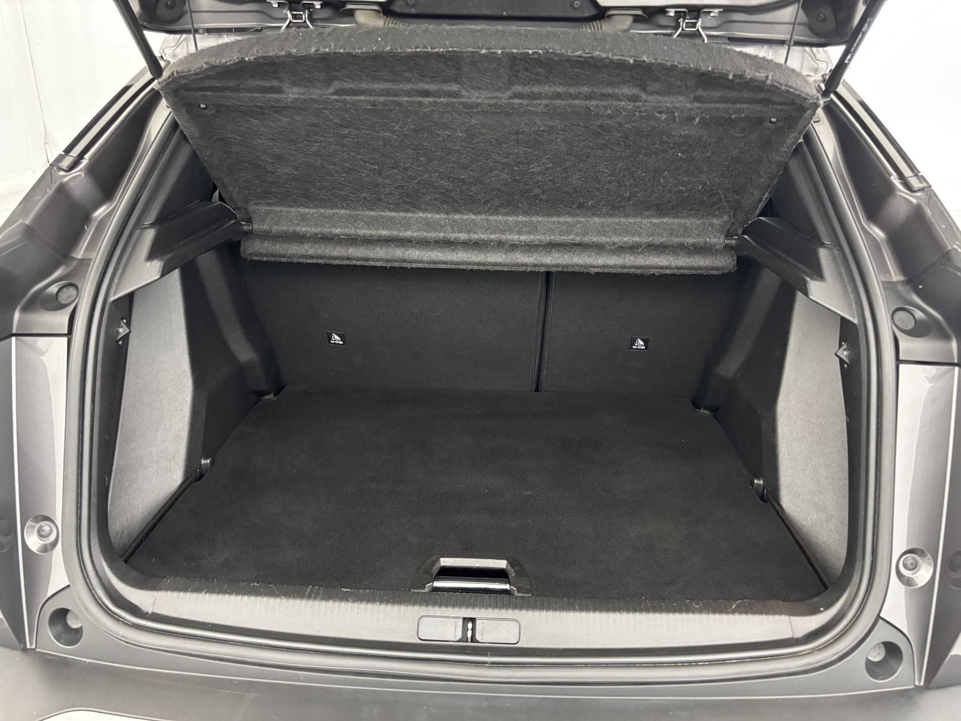Vente en ligne Peugeot 2008 2008 BlueHDi 110 S&S BVM6 au prix de 14 990 €