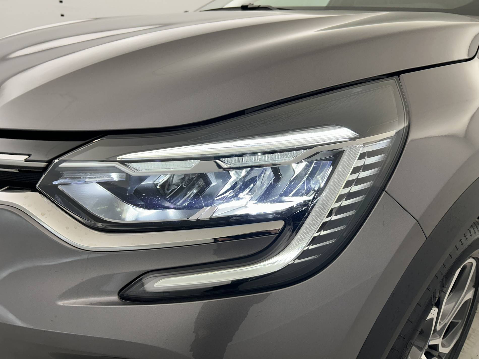 Vente en ligne Renault Captur  E-Tech Plug-in 160 au prix de 17 490 €
