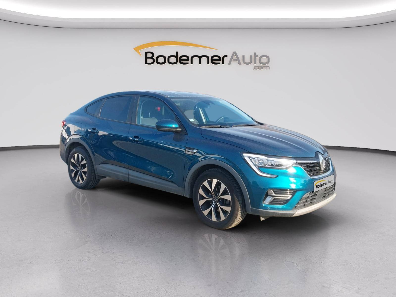 Vente en ligne Renault Arkana  E-Tech hybride 145 - 22 au prix de 19 860 €