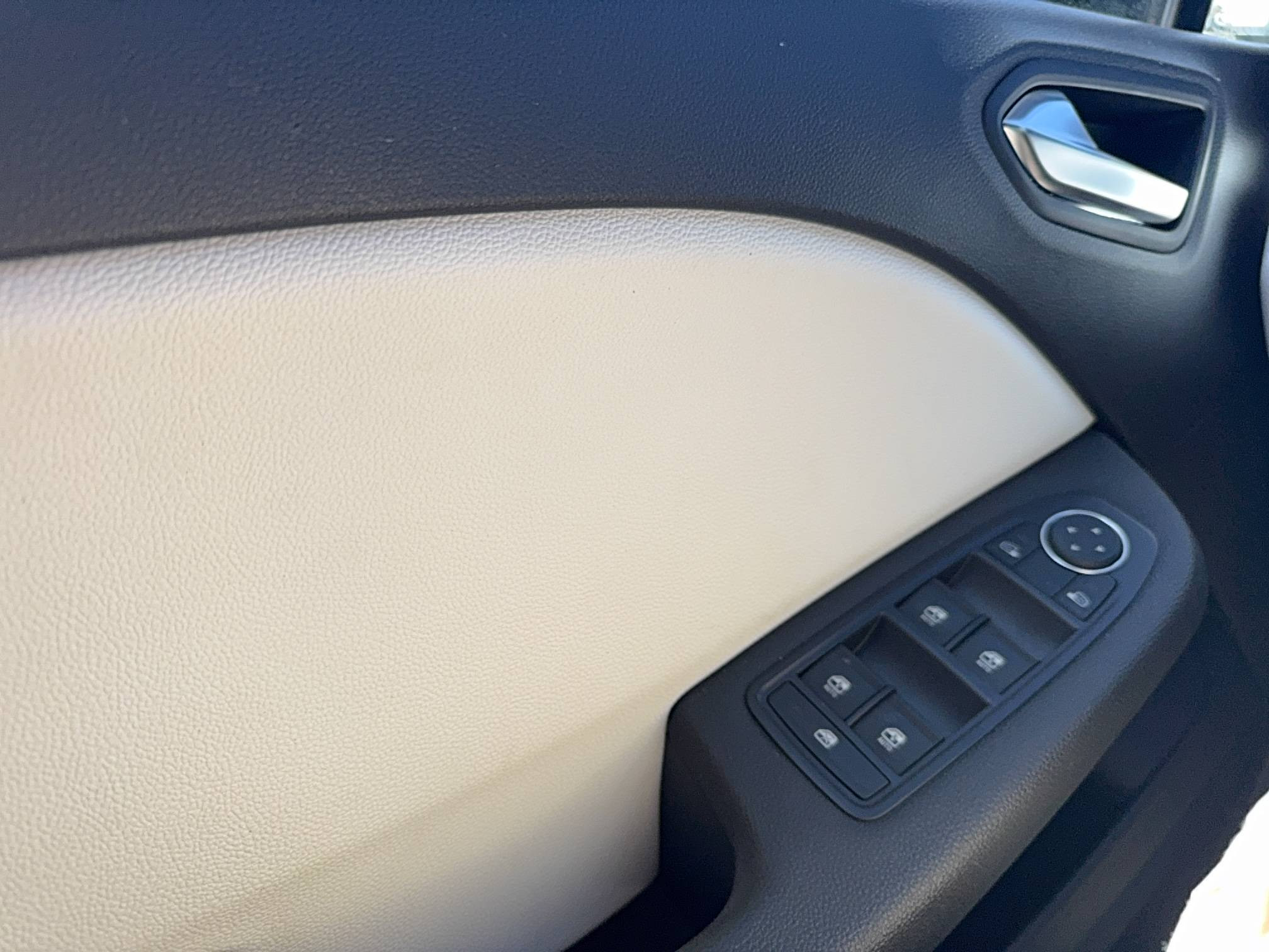 Vente en ligne Renault Clio 5 Clio TCe 140 au prix de 16 490 €