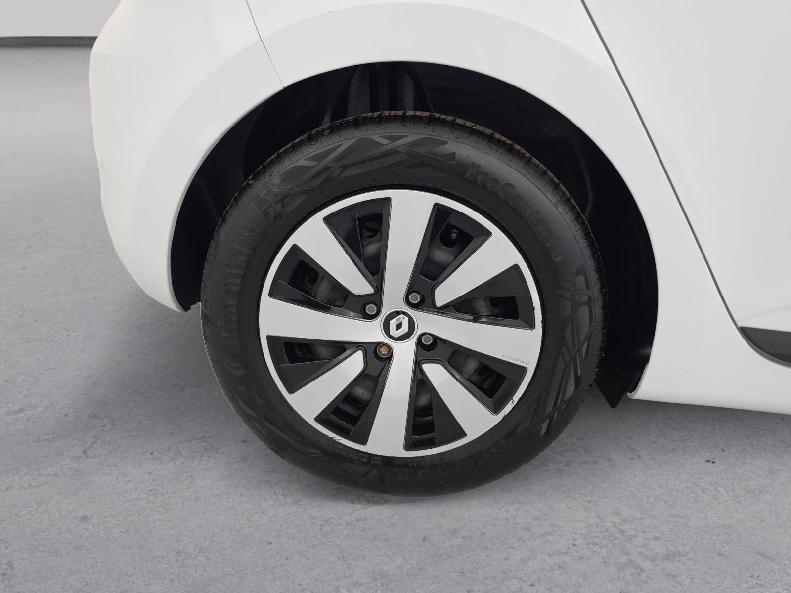 Vente en ligne Renault Clio 5 Clio E-Tech full hybrid 145 au prix de 17 350 €