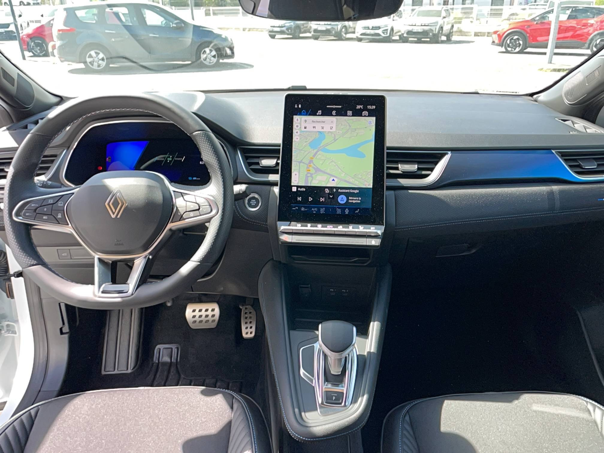 Vente en ligne Renault Symbioz  E-Tech full hybrid 145 au prix de 31 970 €