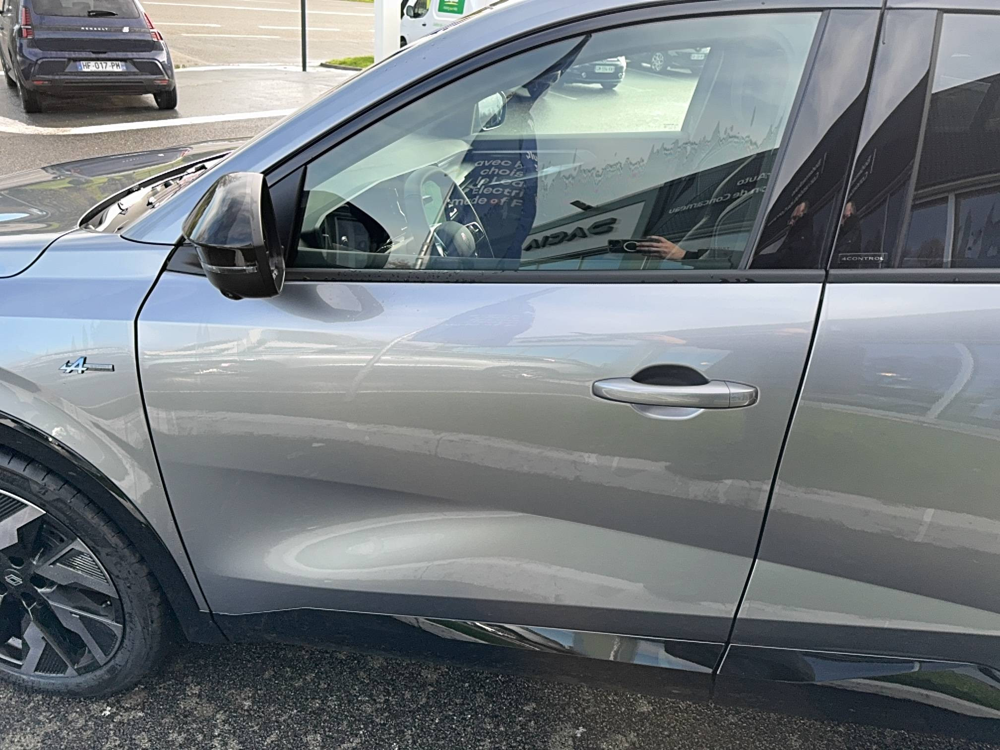 Vente en ligne Renault Rafale  E-Tech full hybrid 200ch au prix de 44 730 €
