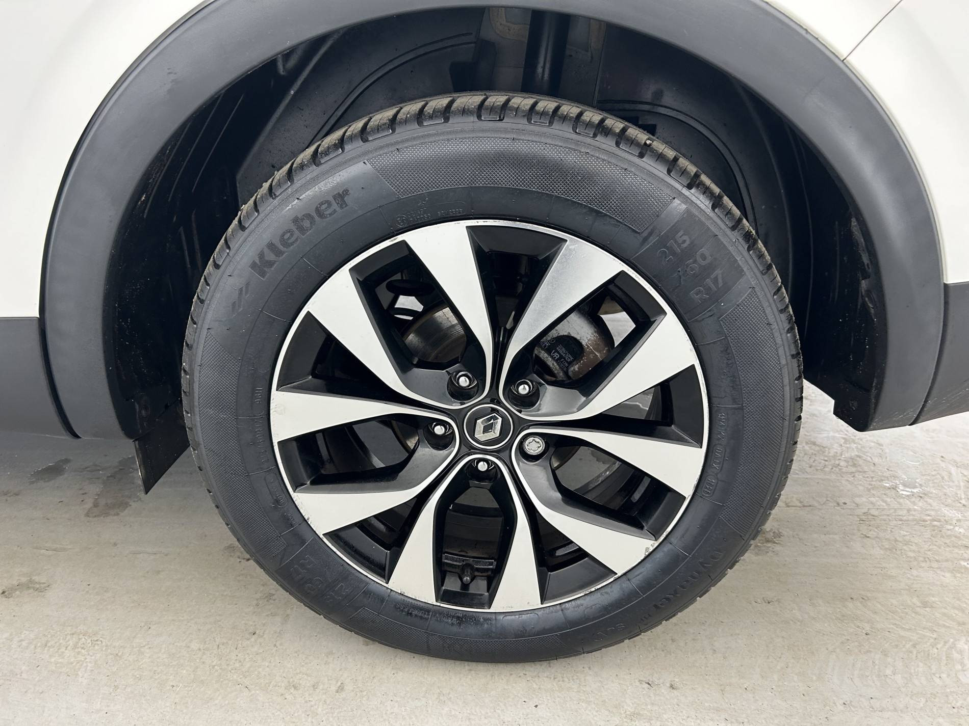Vente en ligne Renault Arkana  E-Tech hybride 145 - 22 au prix de 20 990 €