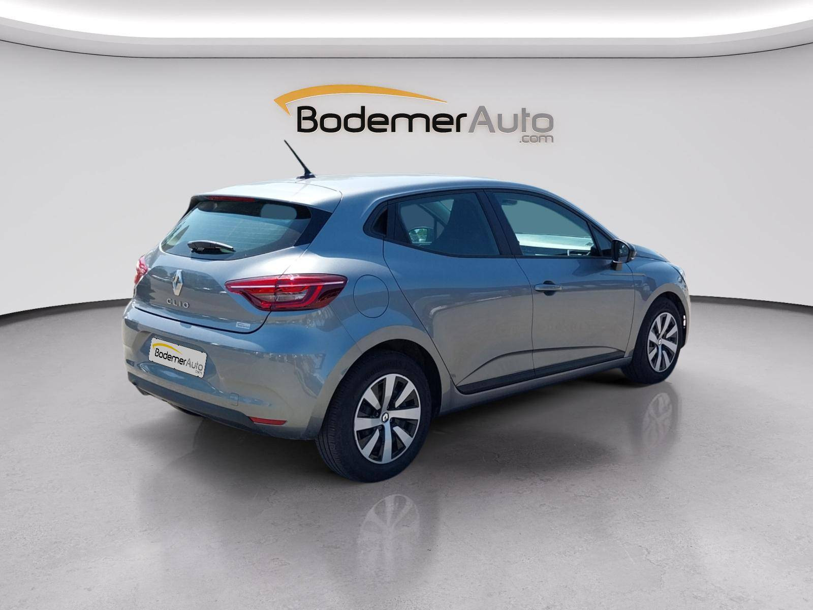 Vente en ligne Renault Clio 5 Clio TCe 90 au prix de 14 990 €