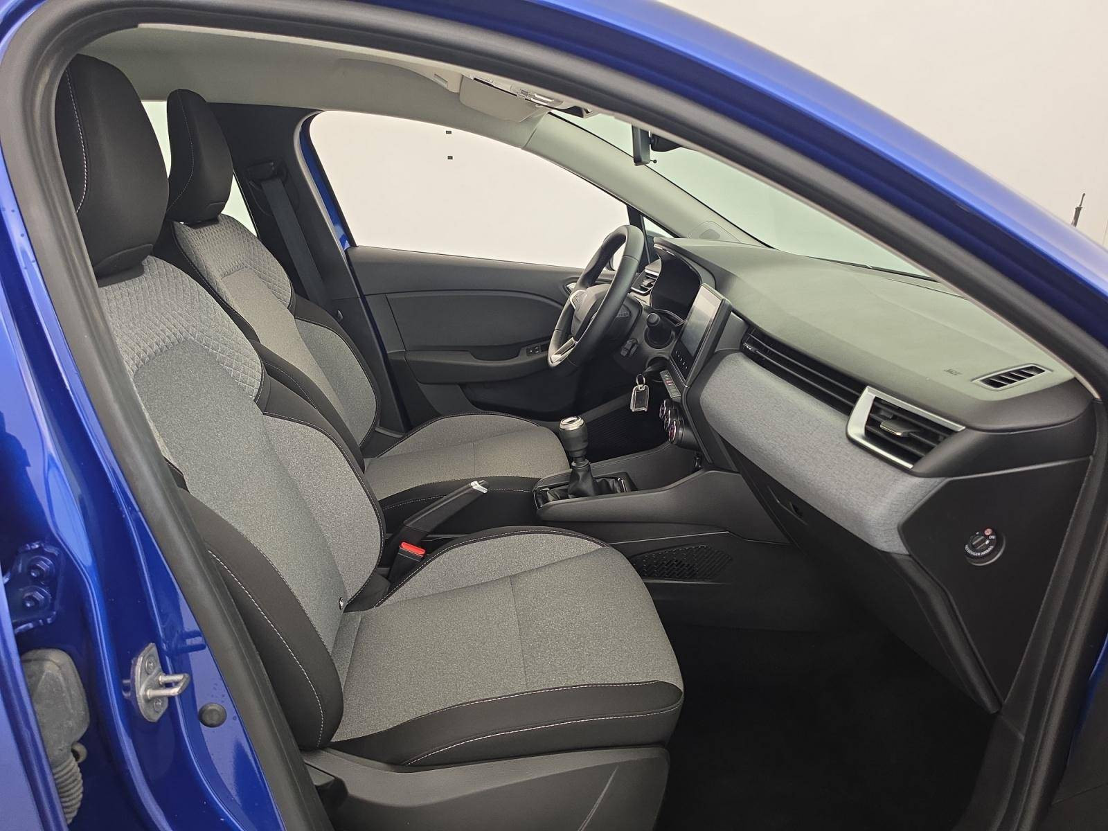 Vente en ligne Renault Clio 5 Clio Blue dCi 100 ch GSR2 au prix de 18 490 €