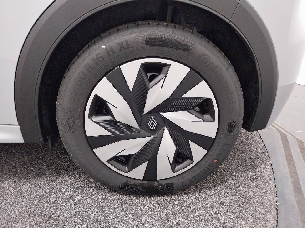 Vente en ligne Renault Clio 6 Clio TCe 115 ch au prix de 23 650 €