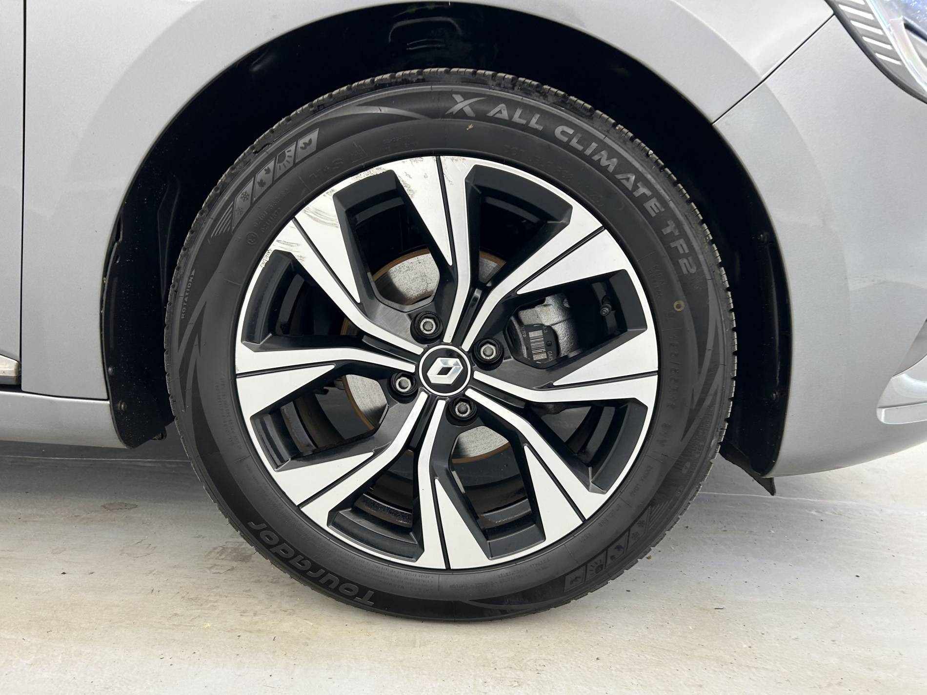 Vente en ligne Renault Clio 5 Clio TCe 90 au prix de 14 990 €