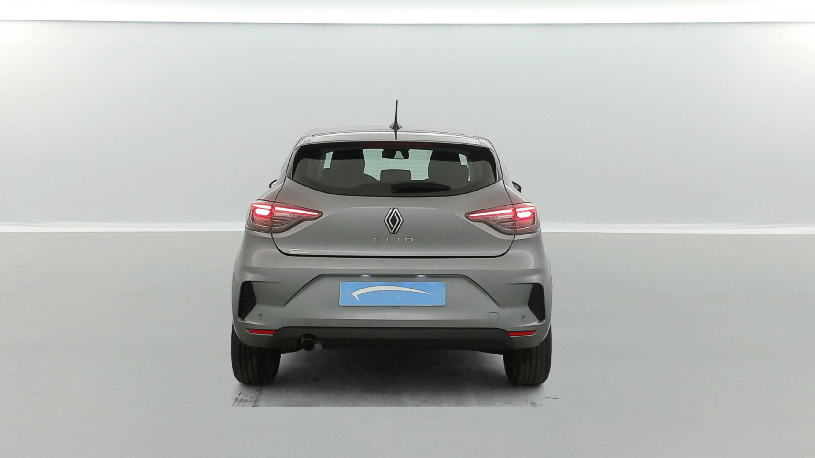 Vente en ligne Renault Clio 5 Clio TCe 90 au prix de 15 485 €