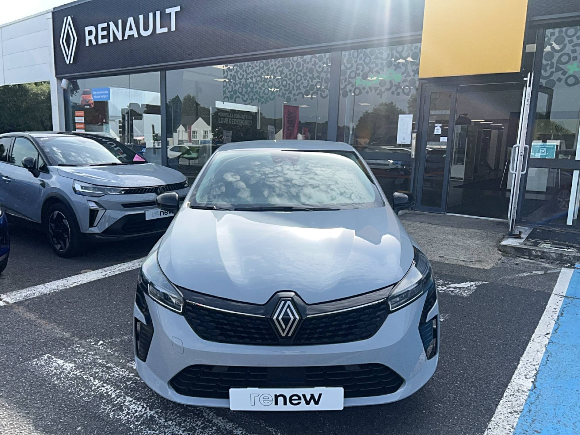 Vente en ligne Renault Clio 5 Clio TCe 90 ch GSR2 au prix de 15 990 €