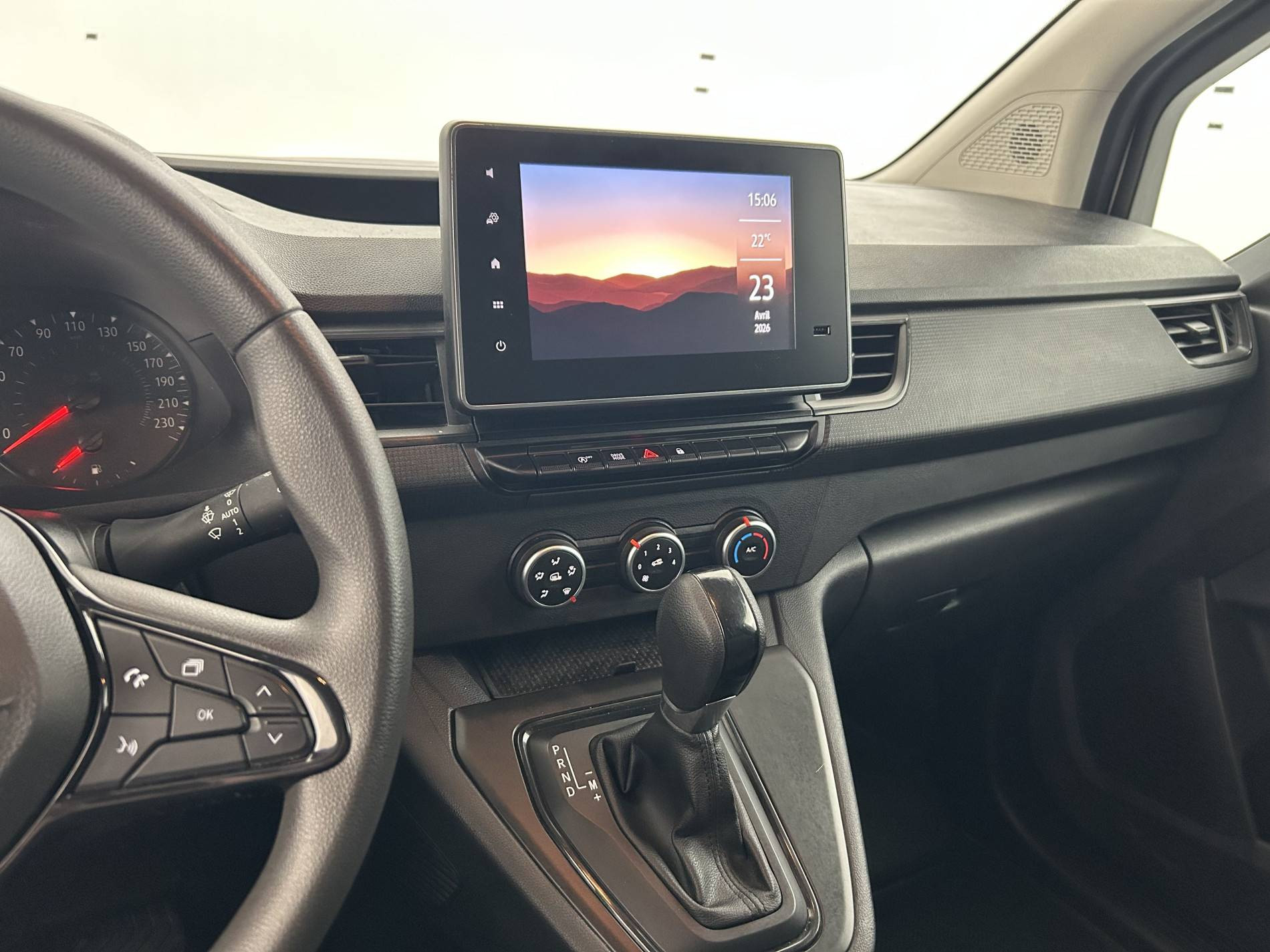 Vente en ligne Renault Kangoo Van  BLUE DCI 115 EDC au prix de 18 590 €