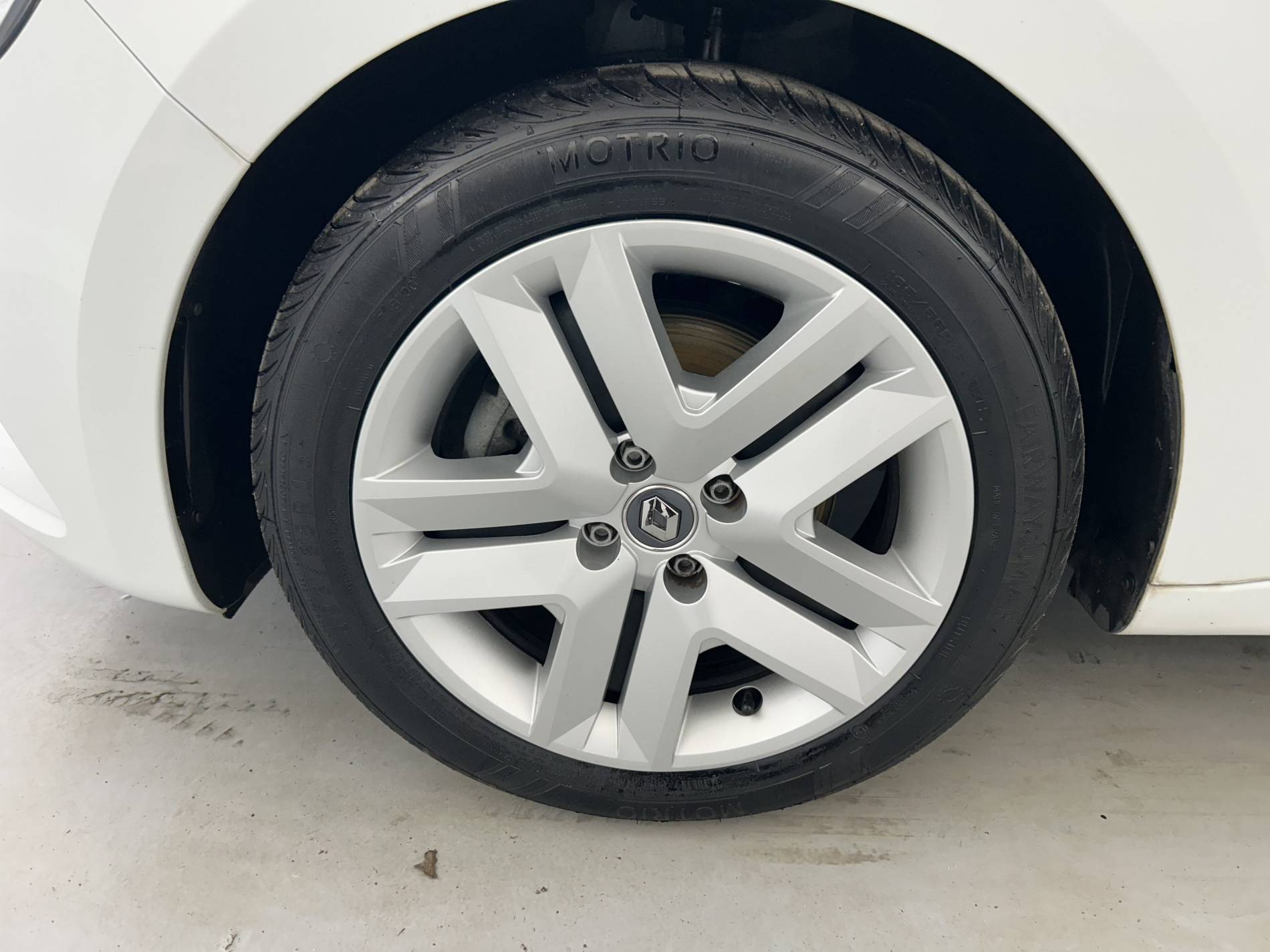 Vente en ligne Renault Clio 5 Clio Blue dCi 100 - 21N au prix de 13 800 €