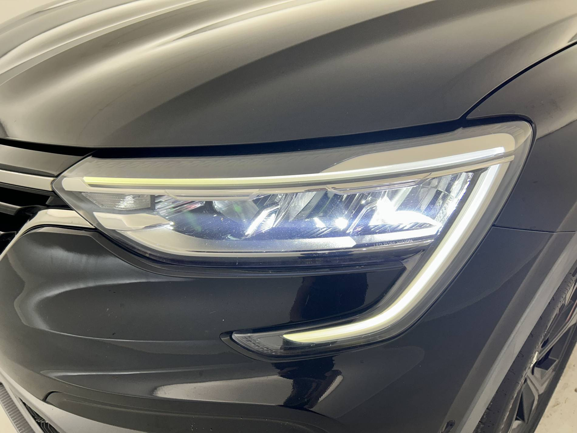 Vente en ligne Renault Arkana  E-Tech 145 - 21B au prix de 20 990 €