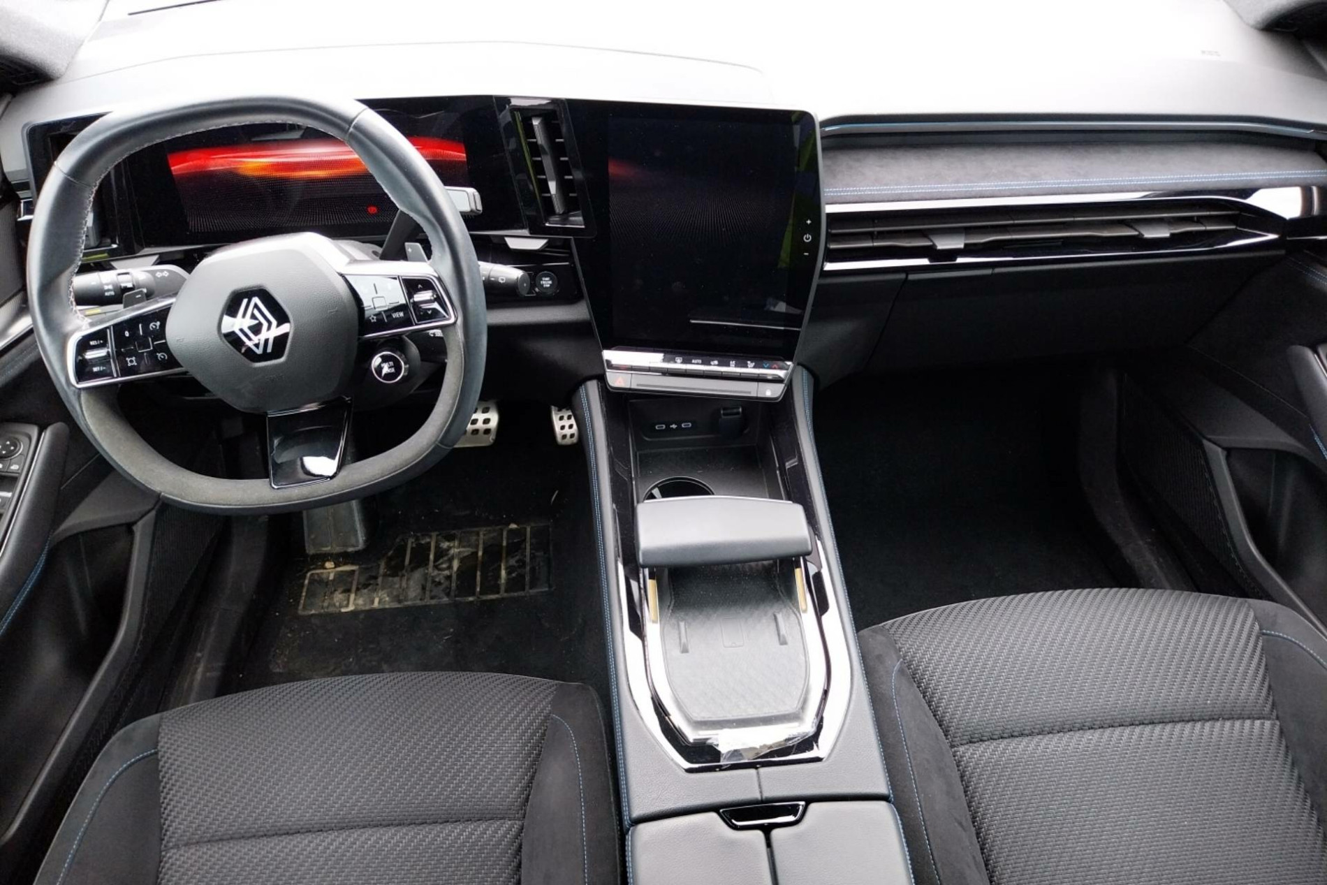 Vente en ligne Renault Austral  E-Tech hybrid 200 au prix de 30 790 €