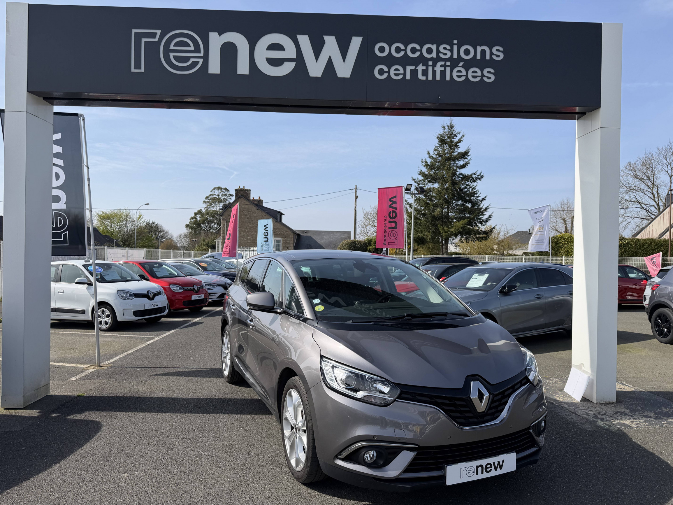 Renault Grand Scenic 4 Grand Scenic Blue dCi 120 occasion de 2019 en vente à Lannion
