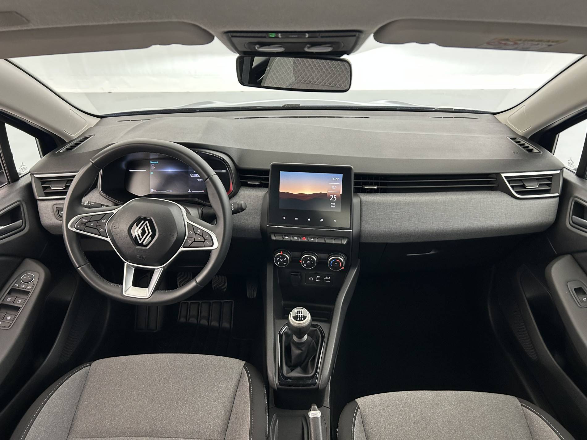 Vente en ligne Renault Clio 5 Clio TCe 90 au prix de 14 490 €