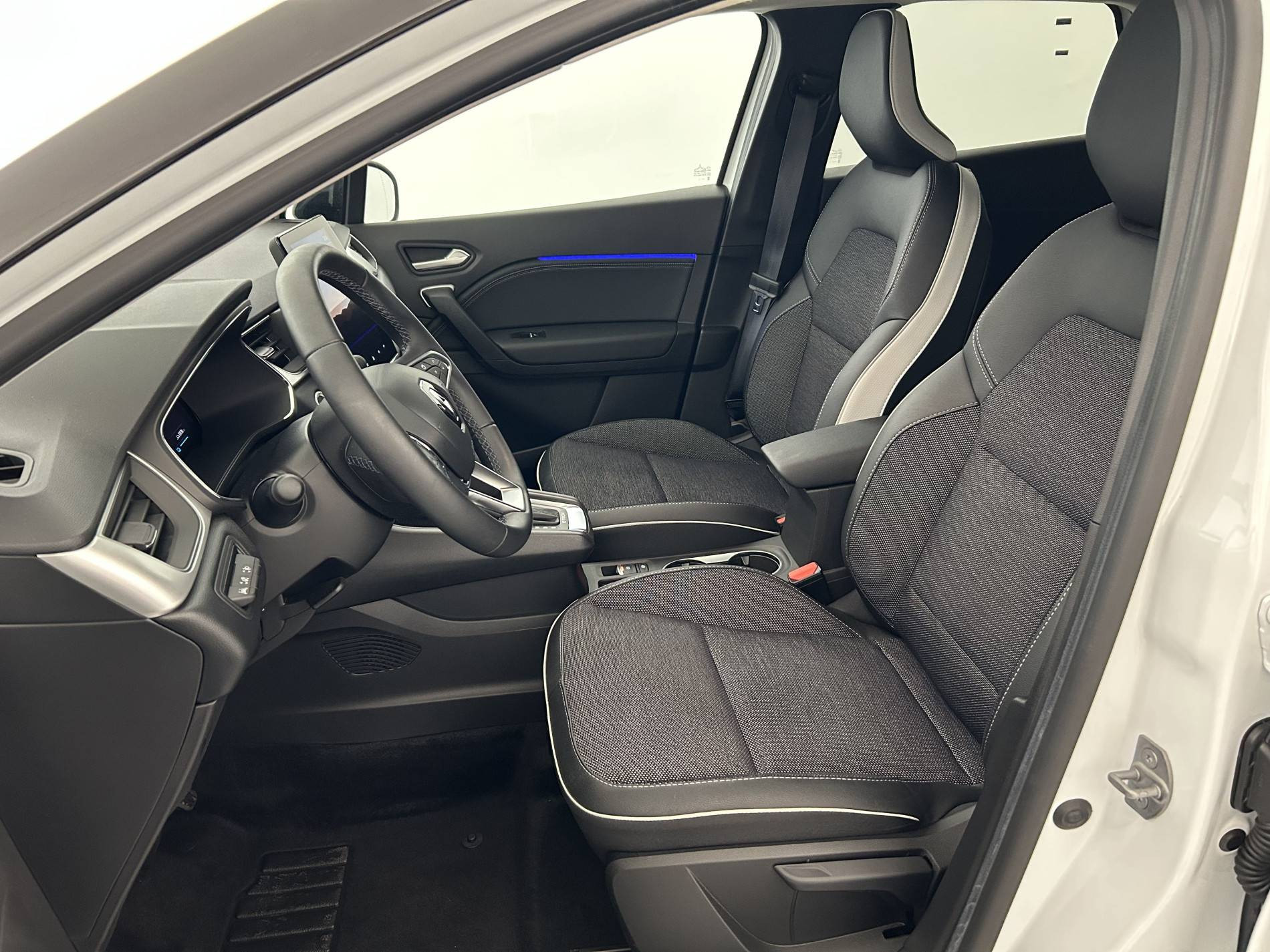 Vente en ligne Renault Captur  E-Tech full hybrid 145 au prix de 21 500 €