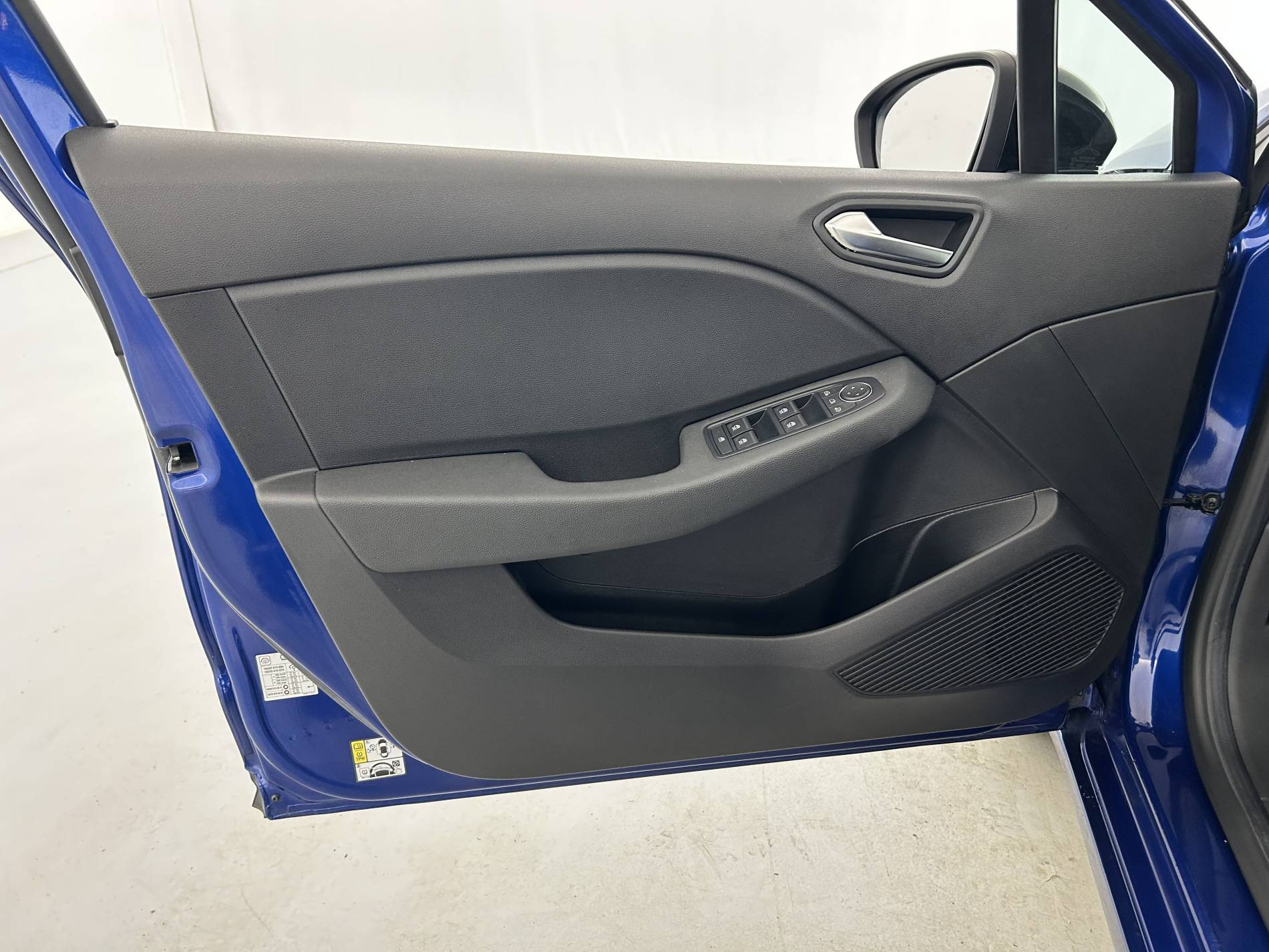 Vente en ligne Renault Clio 5 Clio TCe 90 au prix de 15 490 €