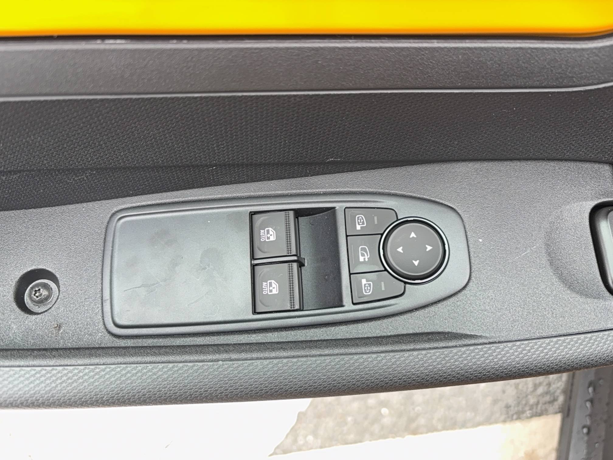 Vente en ligne Renault Twingo Electrique  80 ch autonomie urbaine au prix de 21 990 €