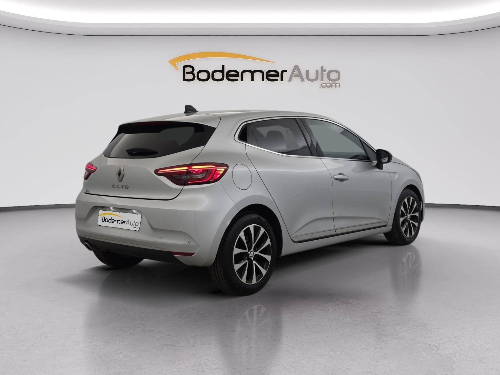 Vente en ligne Renault Clio 5 Clio TCe 90 au prix de 14 490 €