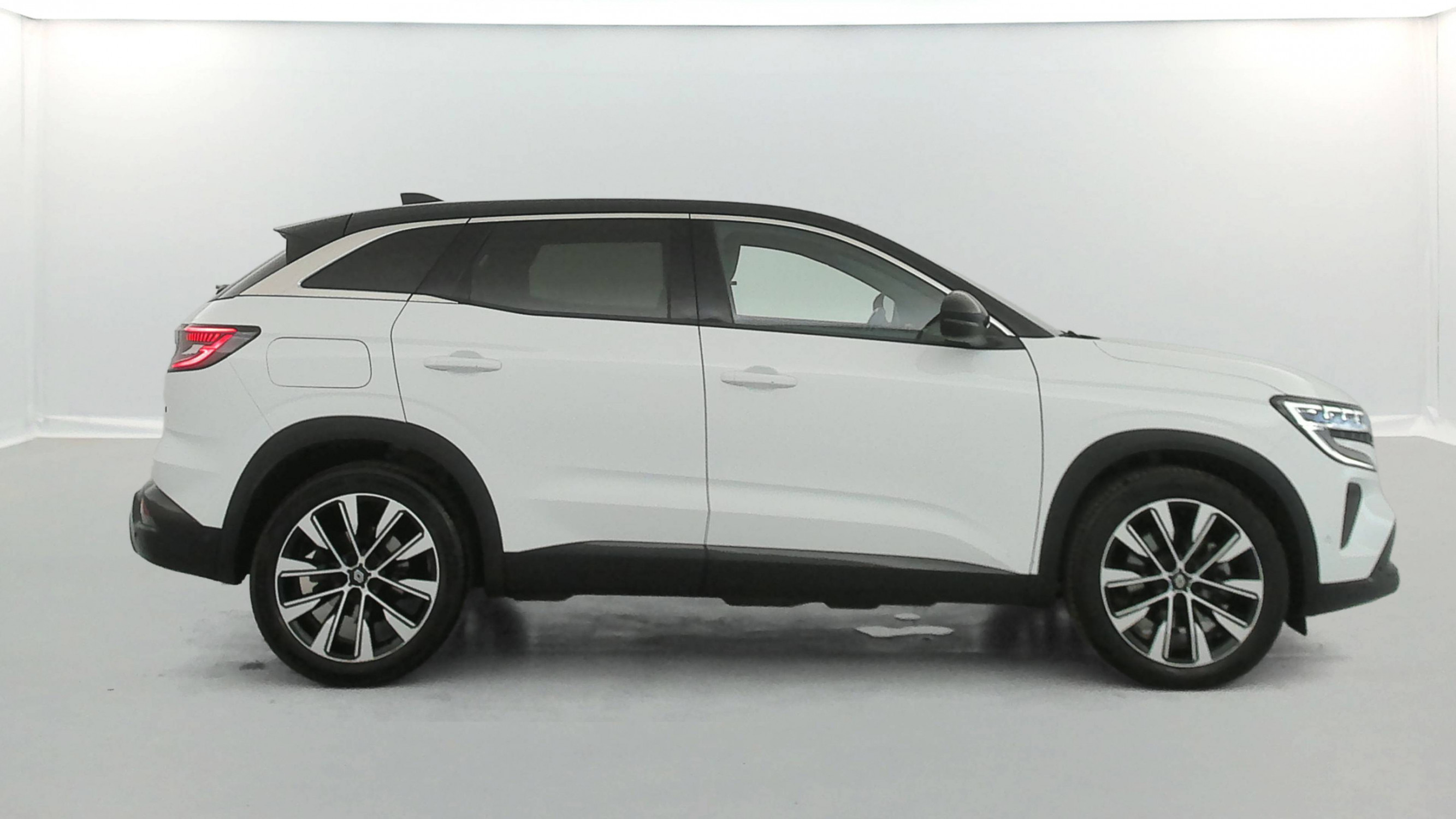 Vente en ligne Renault Austral  E-Tech hybrid 200 au prix de 23 890 €