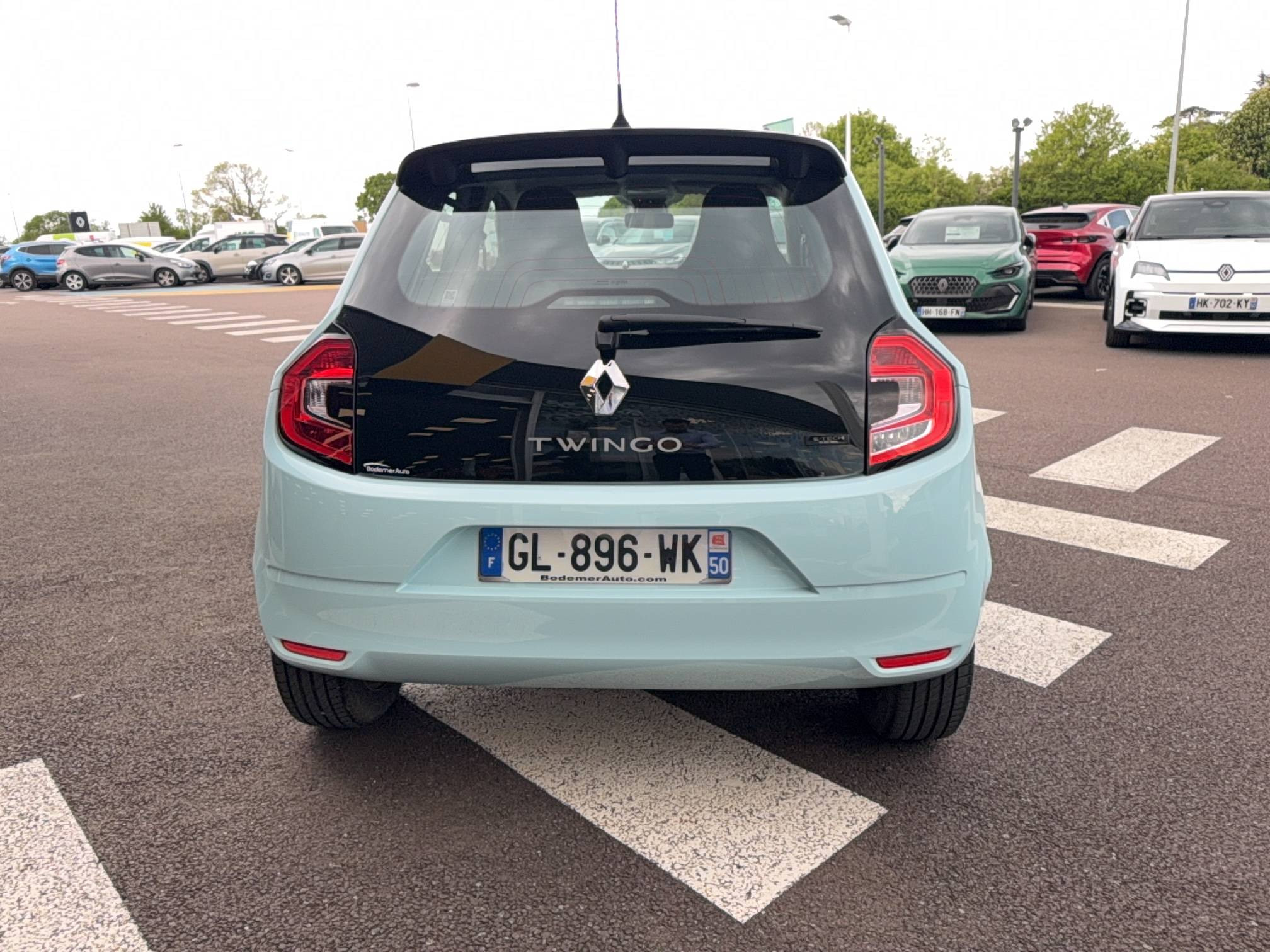 Vente en ligne Renault Twingo Electrique Twingo III E-Tech au prix de 10 990 €