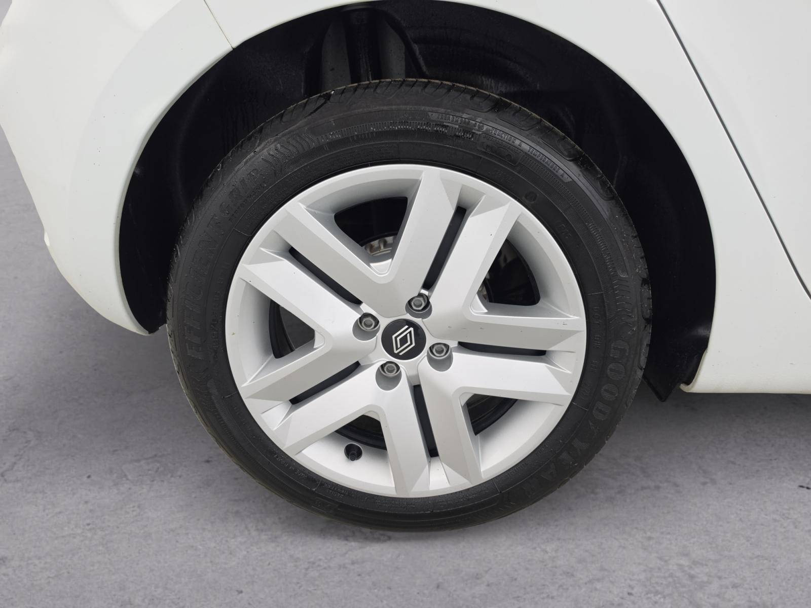 Vente en ligne Renault Clio 5 Clio TCe 90 au prix de 14 850 €