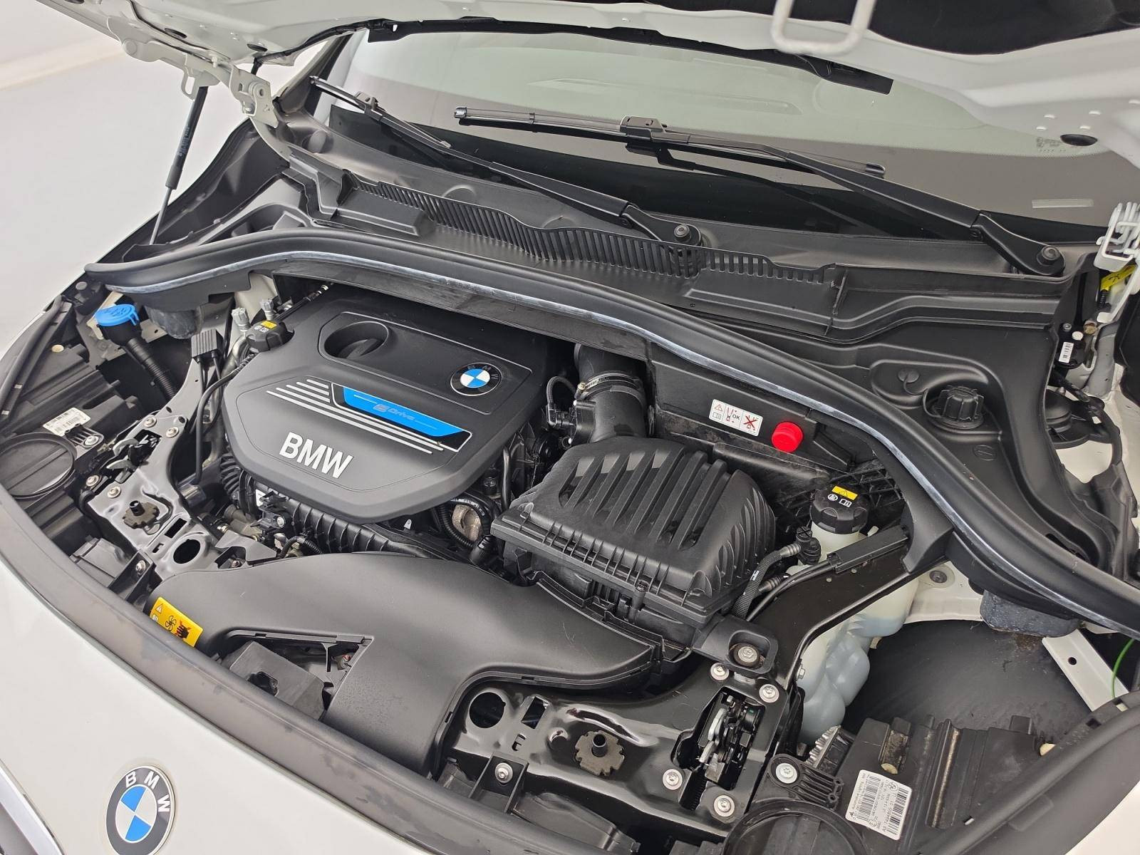 Vente en ligne Bmw Série 2 Active Tourer Active Tourer 225xe iPerformance 224 ch au prix de 19 000 €