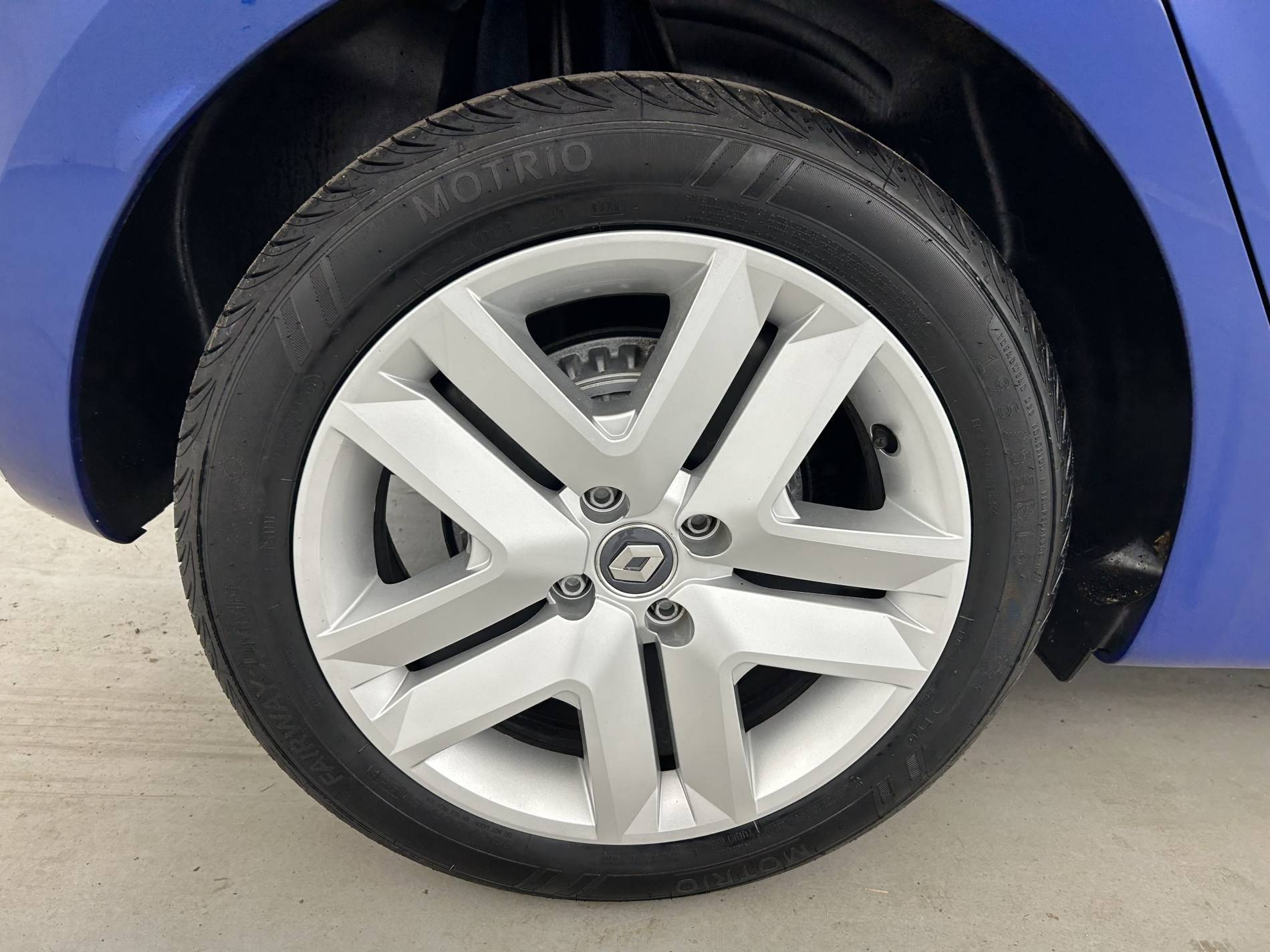 Vente en ligne Renault Clio 5 Clio Blue dCi 100 - 21N au prix de 14 990 €