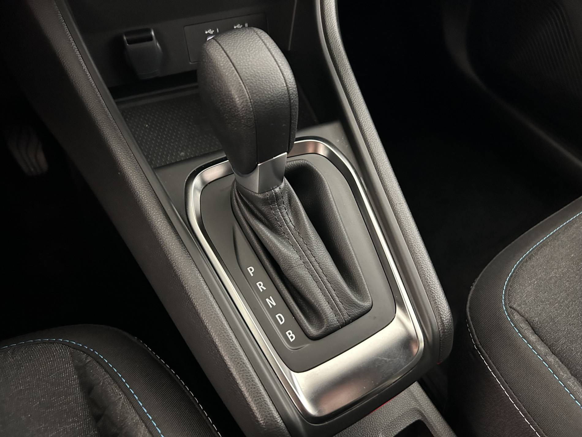 Vente en ligne Renault Symbioz  E-Tech full hybrid 145 au prix de 25 890 €