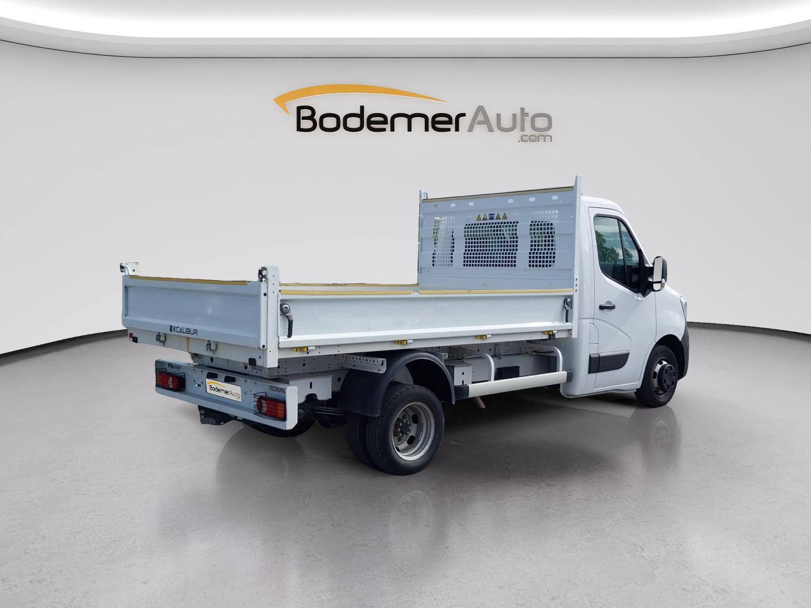 Vente en ligne Renault Master 3 Châssis Cabine MASTER CC PROP RJ3500 L2 PAFC BLUE DCI 130 EURO VI au prix de 30 890 €