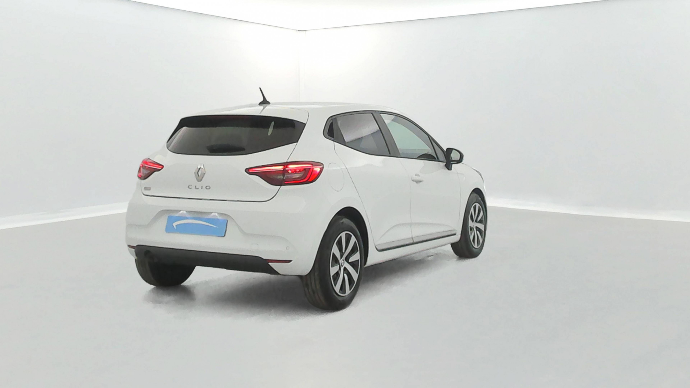 Vente en ligne Renault Clio 5 Clio TCe 90 au prix de 15 390 €