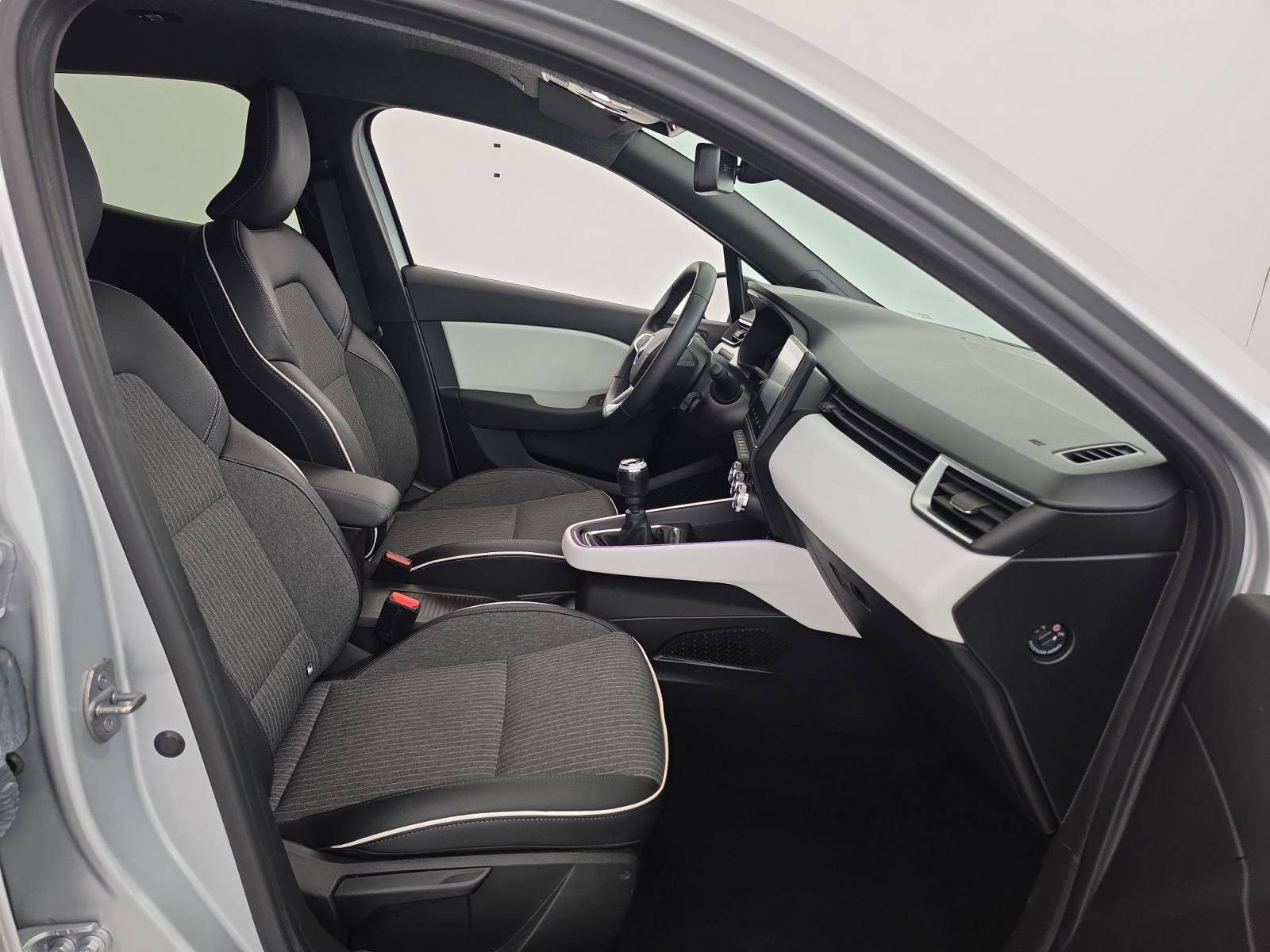 Vente en ligne Renault Clio 5 Clio TCe 90 au prix de 14 490 €